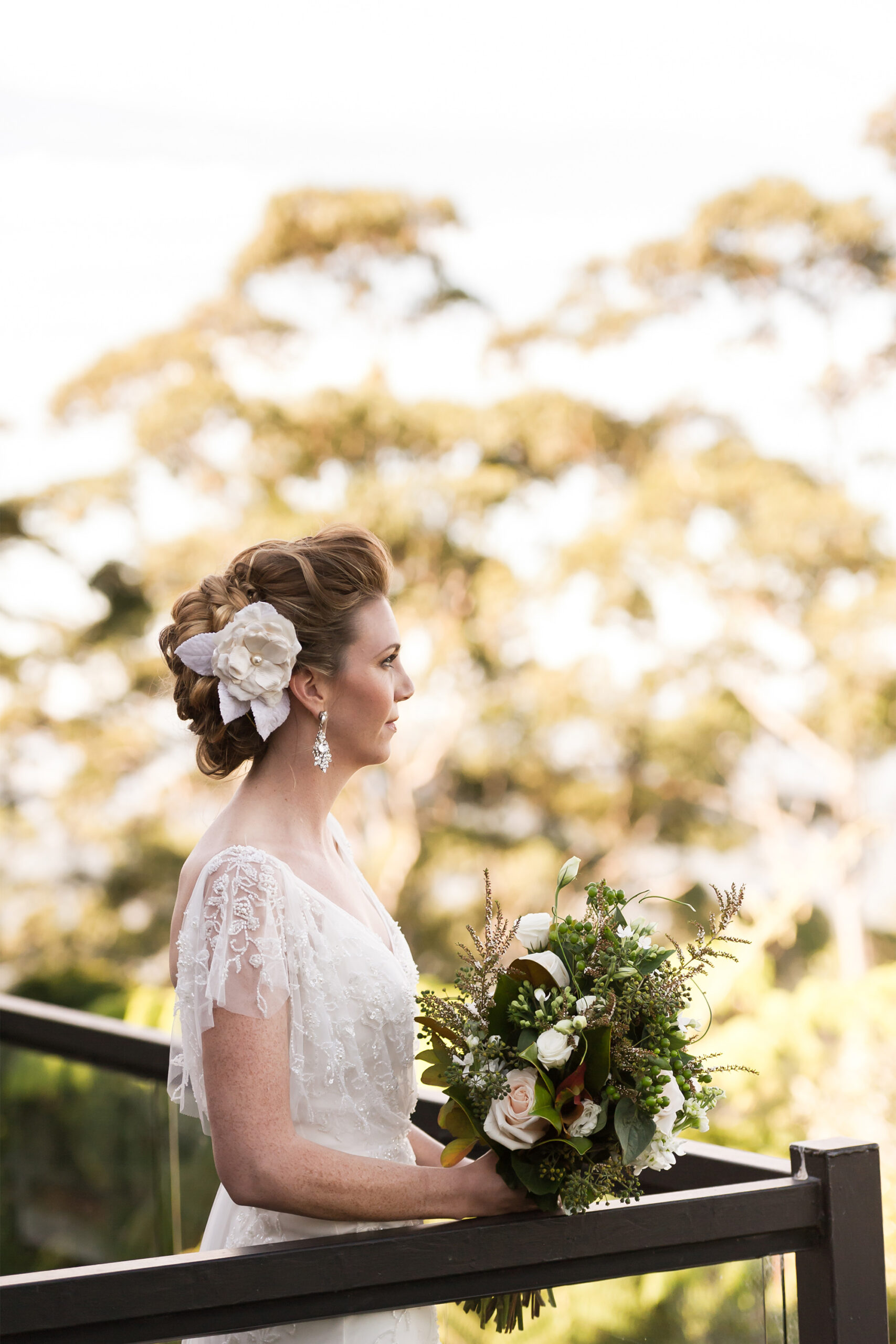 Emily_Adam_Romantic-Vintage-Wedding_SBS_007