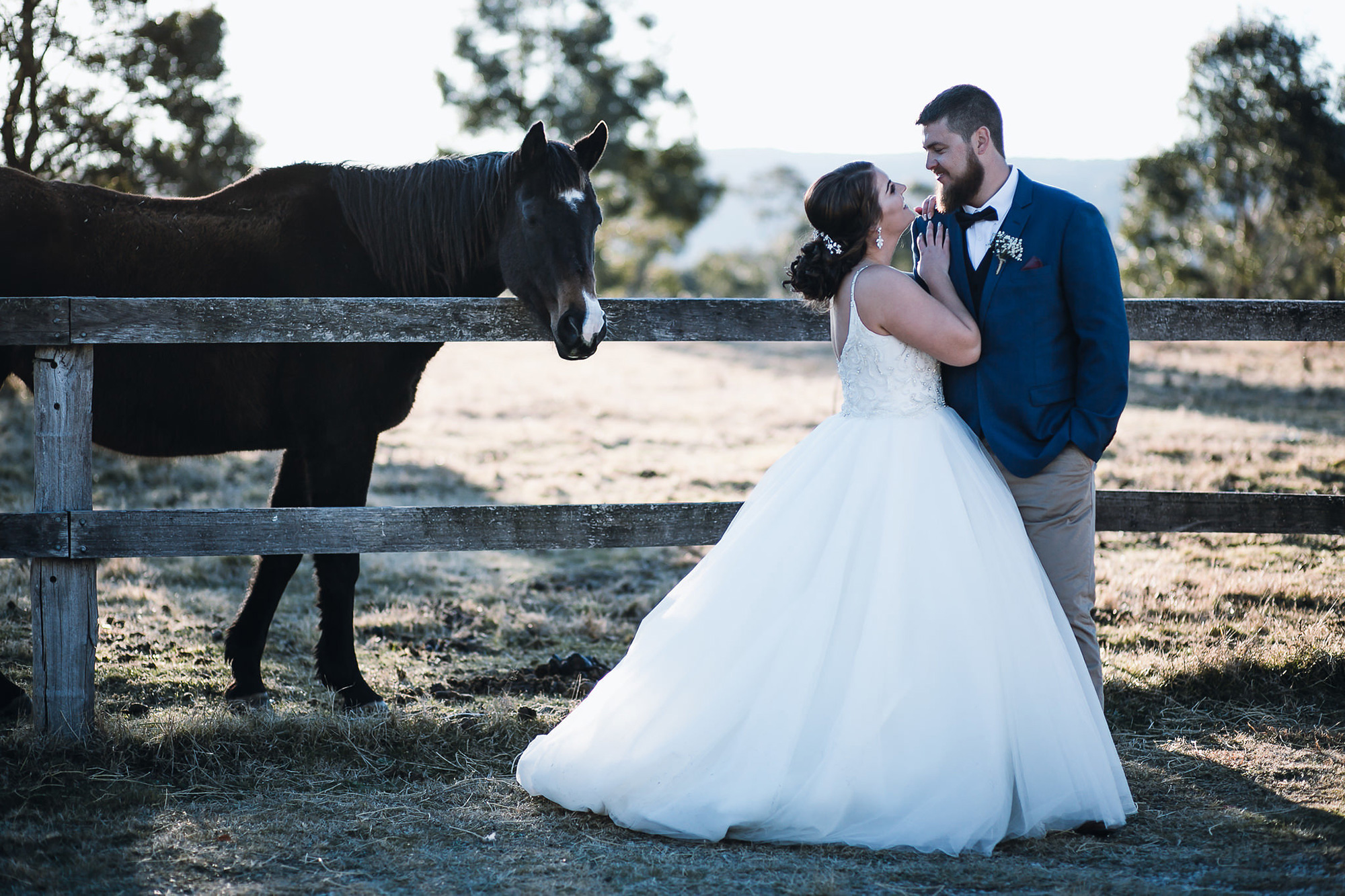 Emily_Ethan_Rustic-Farm-Wedding_Fiona-and-Bobby-Photography_037