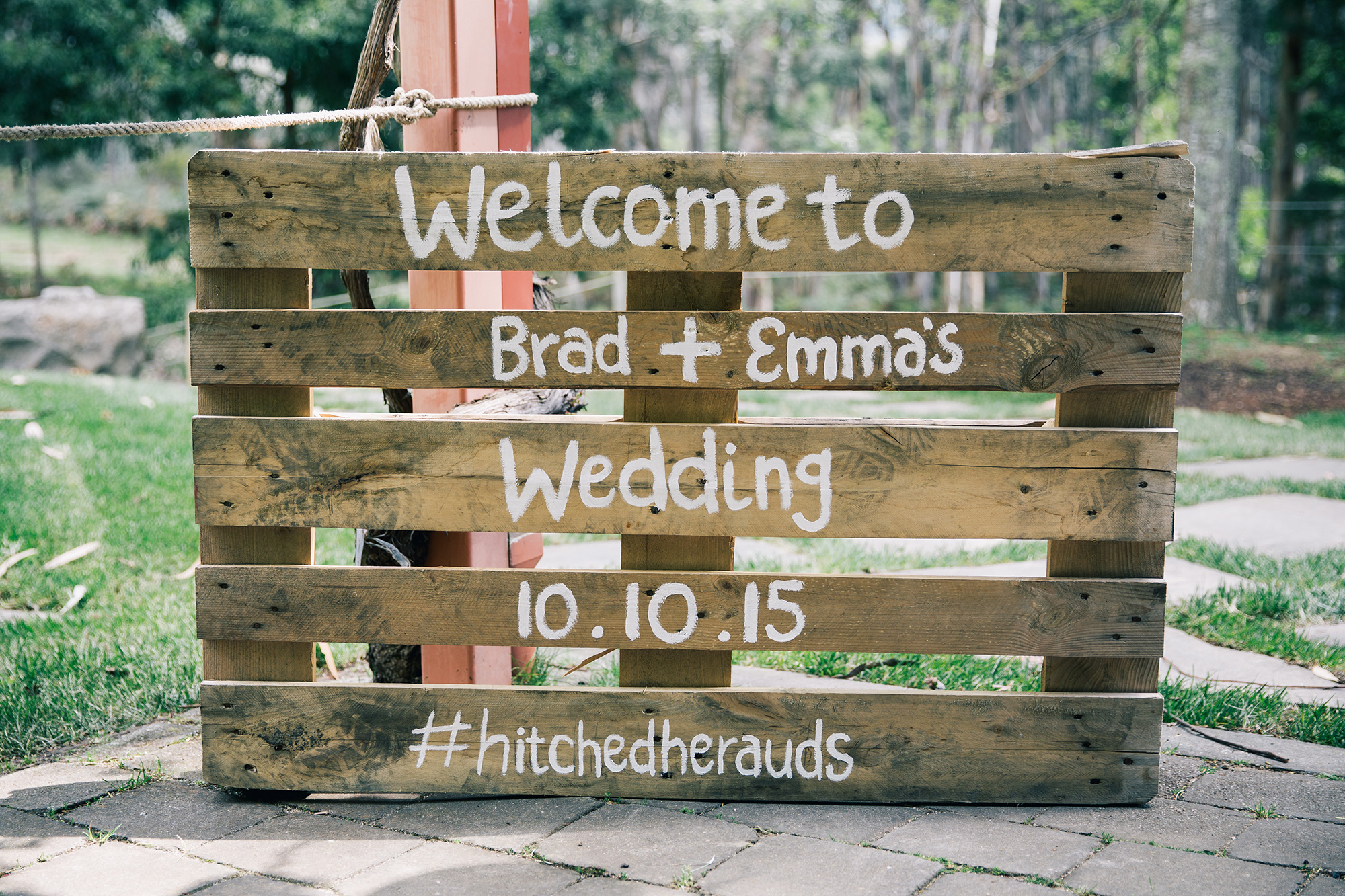 Emma_Brad_Rustic-Wedding_013