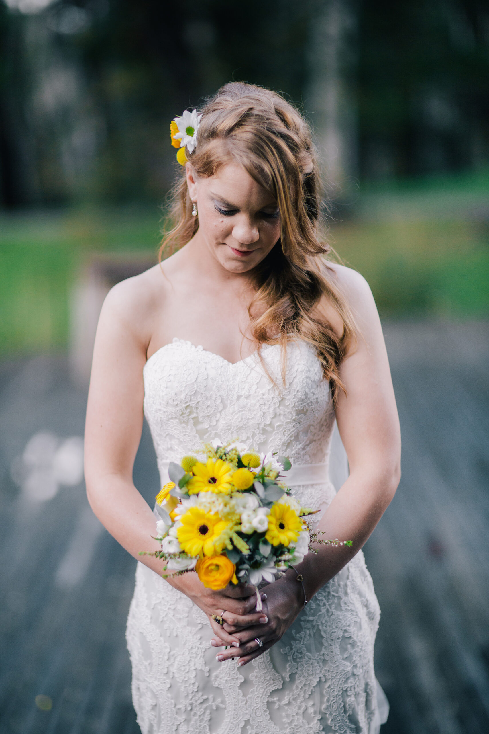 Emma_Brad_Rustic-Wedding_023