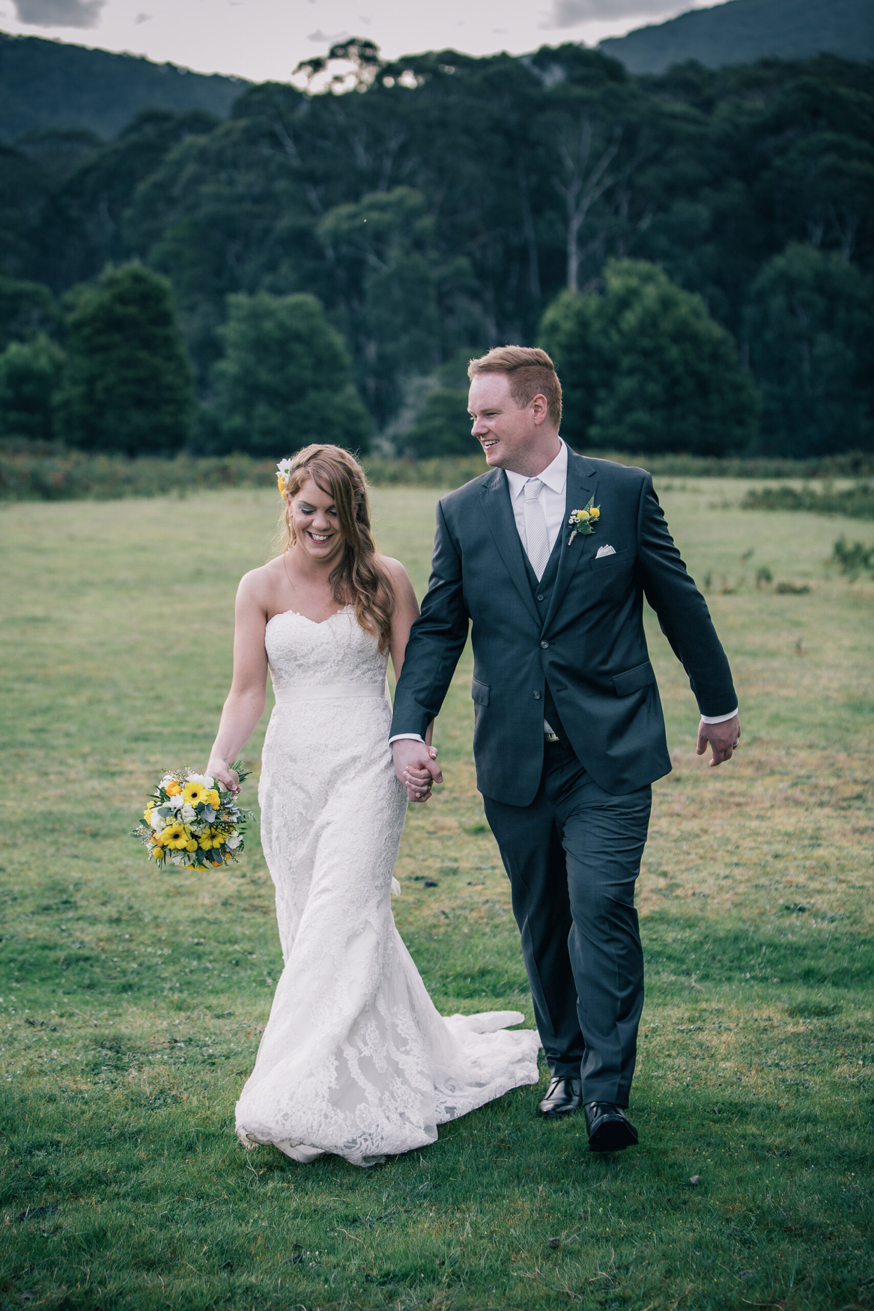 Emma_Brad_Rustic-Wedding_030