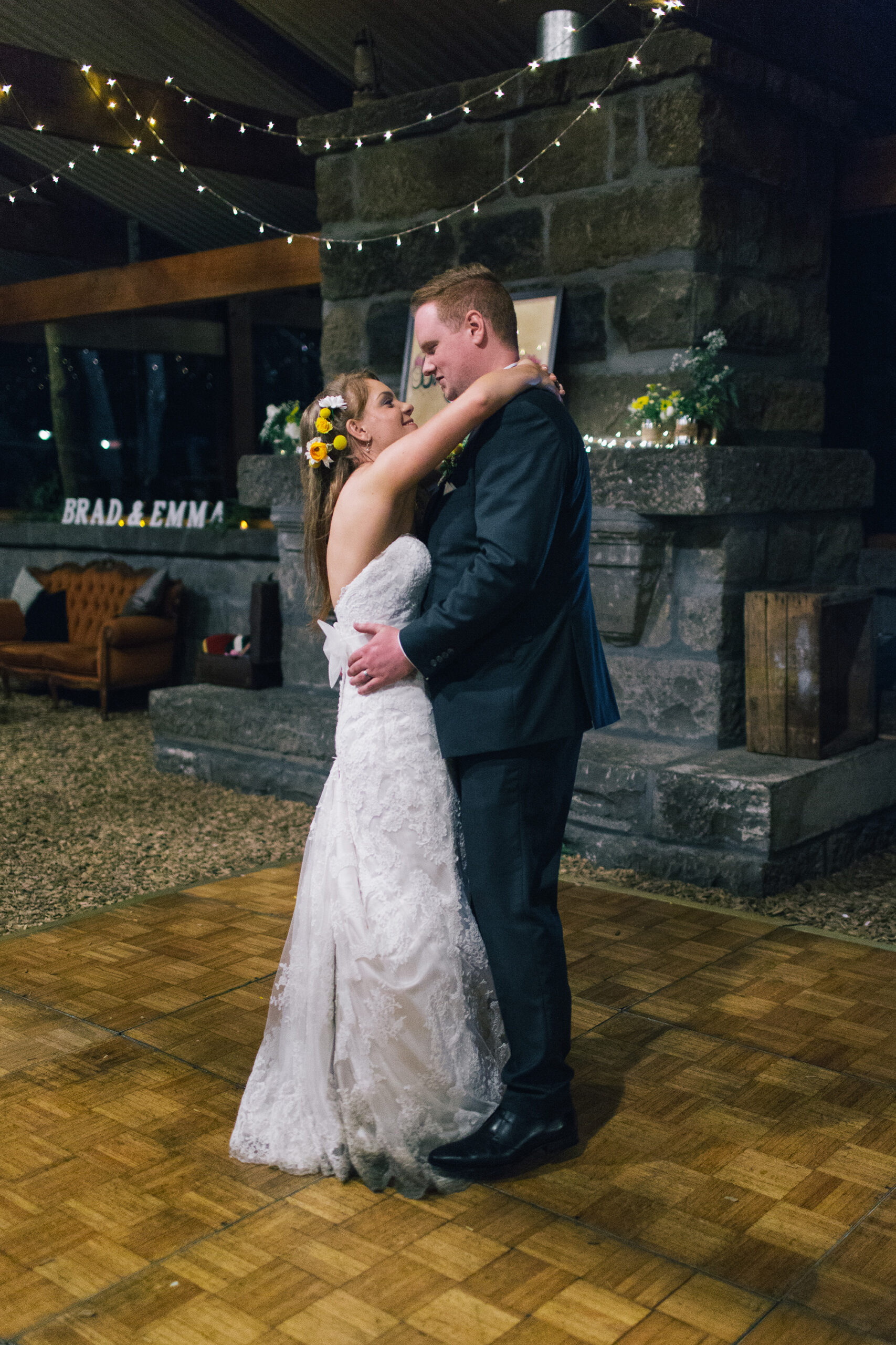 Emma_Brad_Rustic-Wedding_045