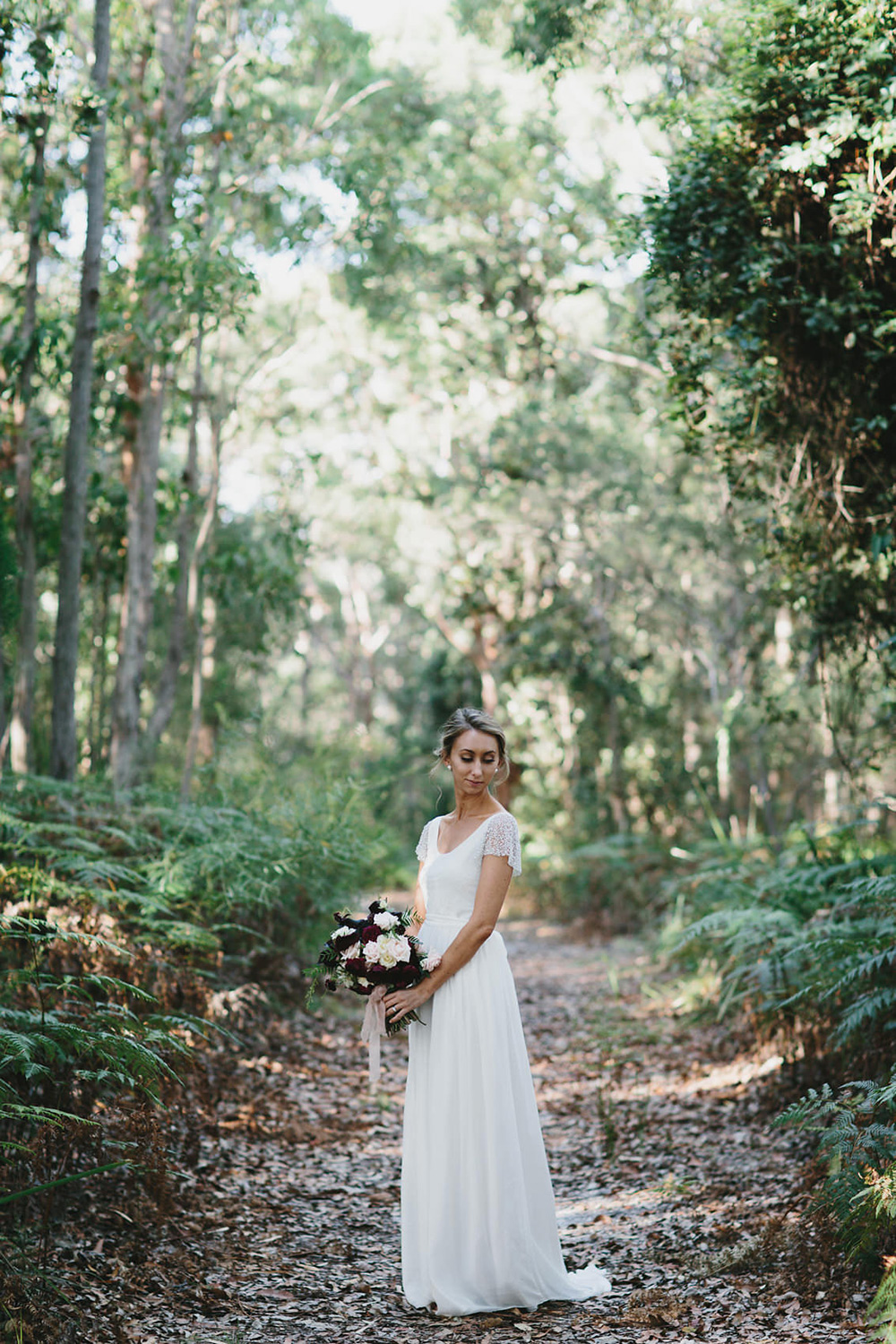 Emma_Dave_Relaxed-Rustic-Wedding_SBS_025