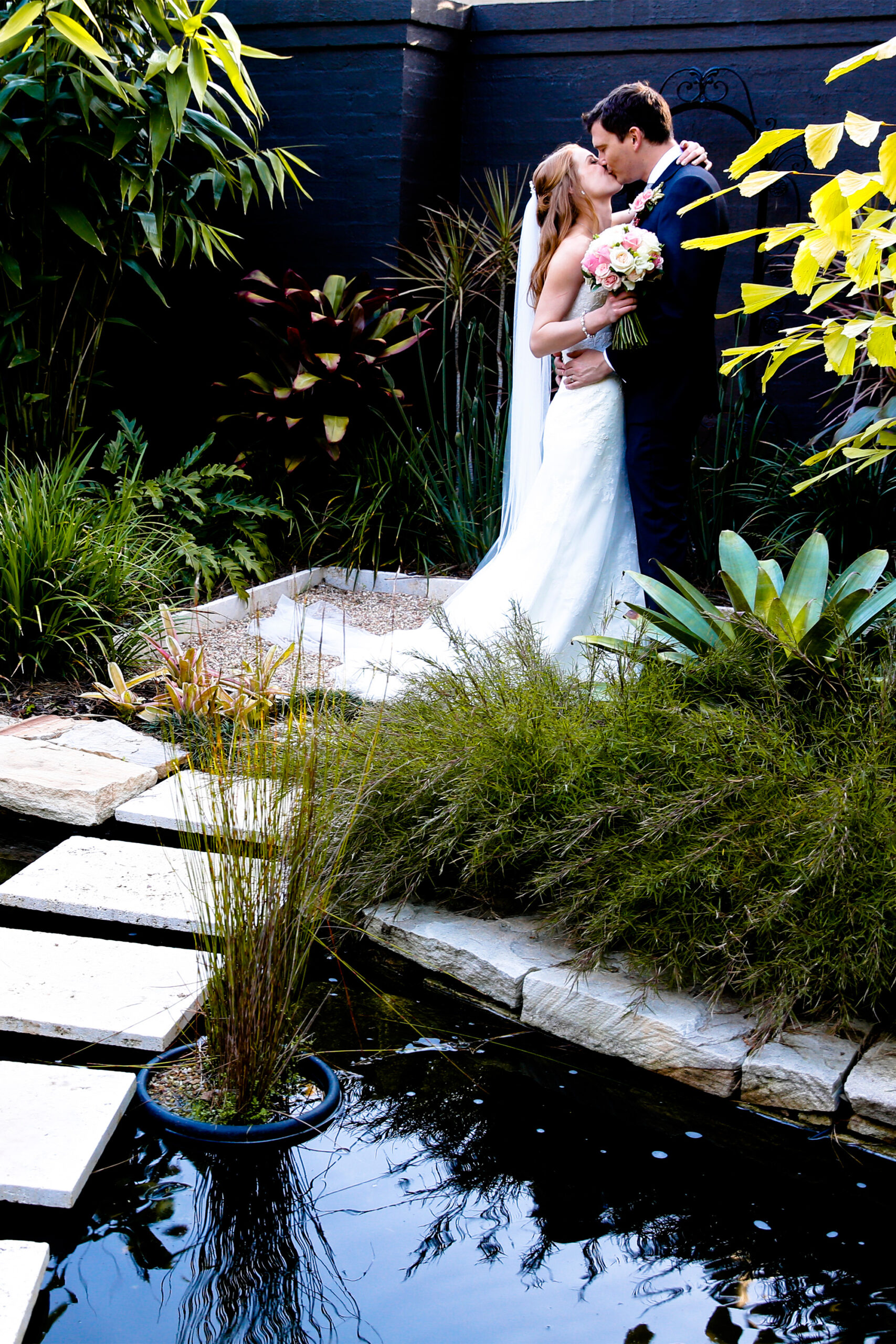 Emma_Jared_Garden-Wedding_SBS_014