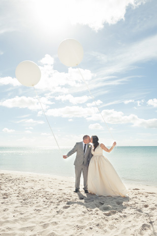 Emma_Joe_Beach-Wedding_309_024