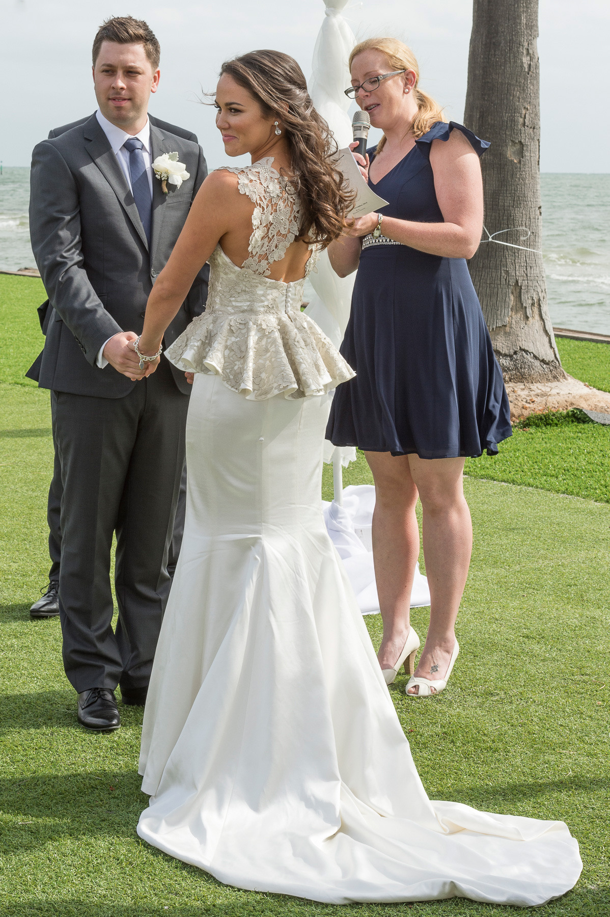 Emma_Tim_Bayside-Wedding_014