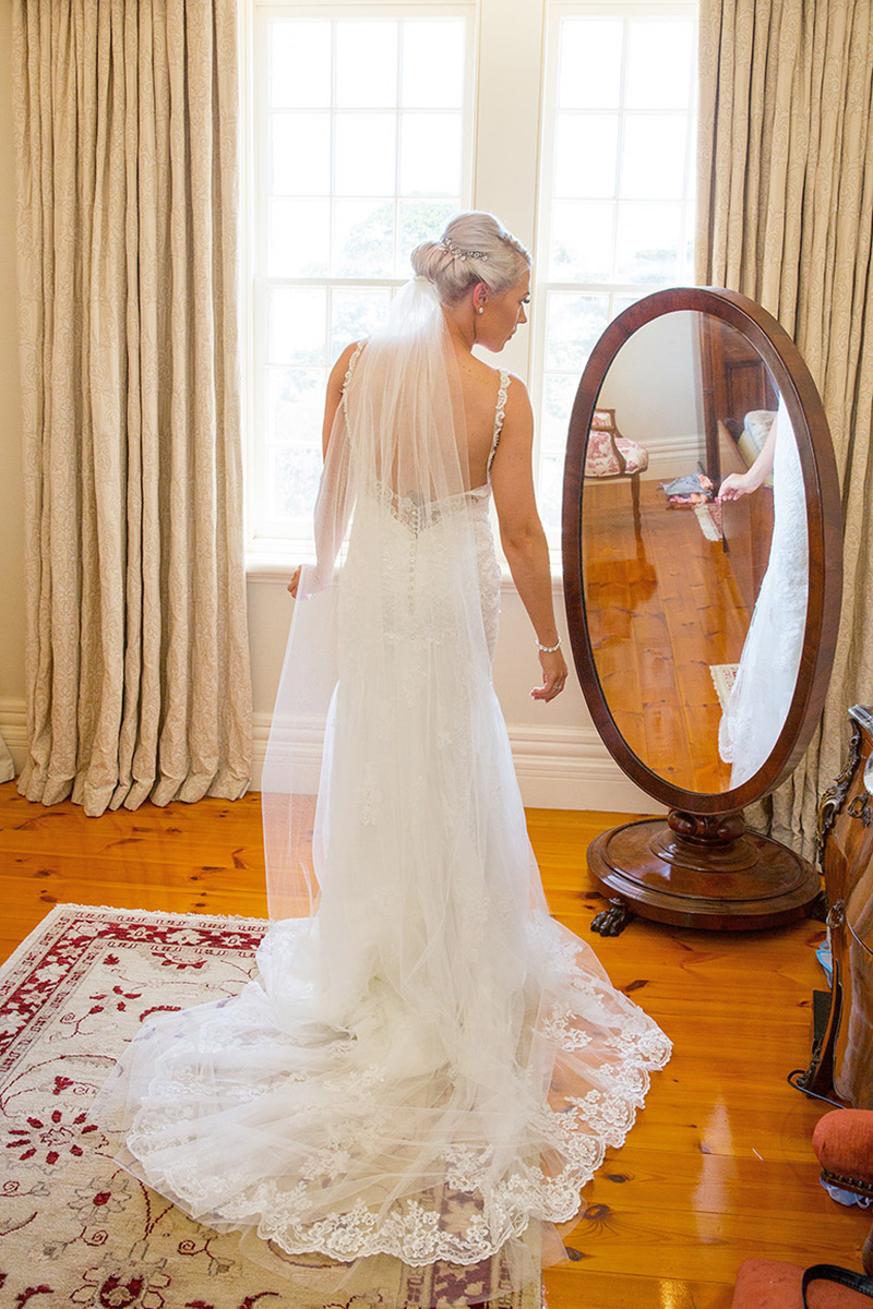 Emma_Zack_Classic-Rustic-Wedding_Glen-Watson-Photography_SBS_003