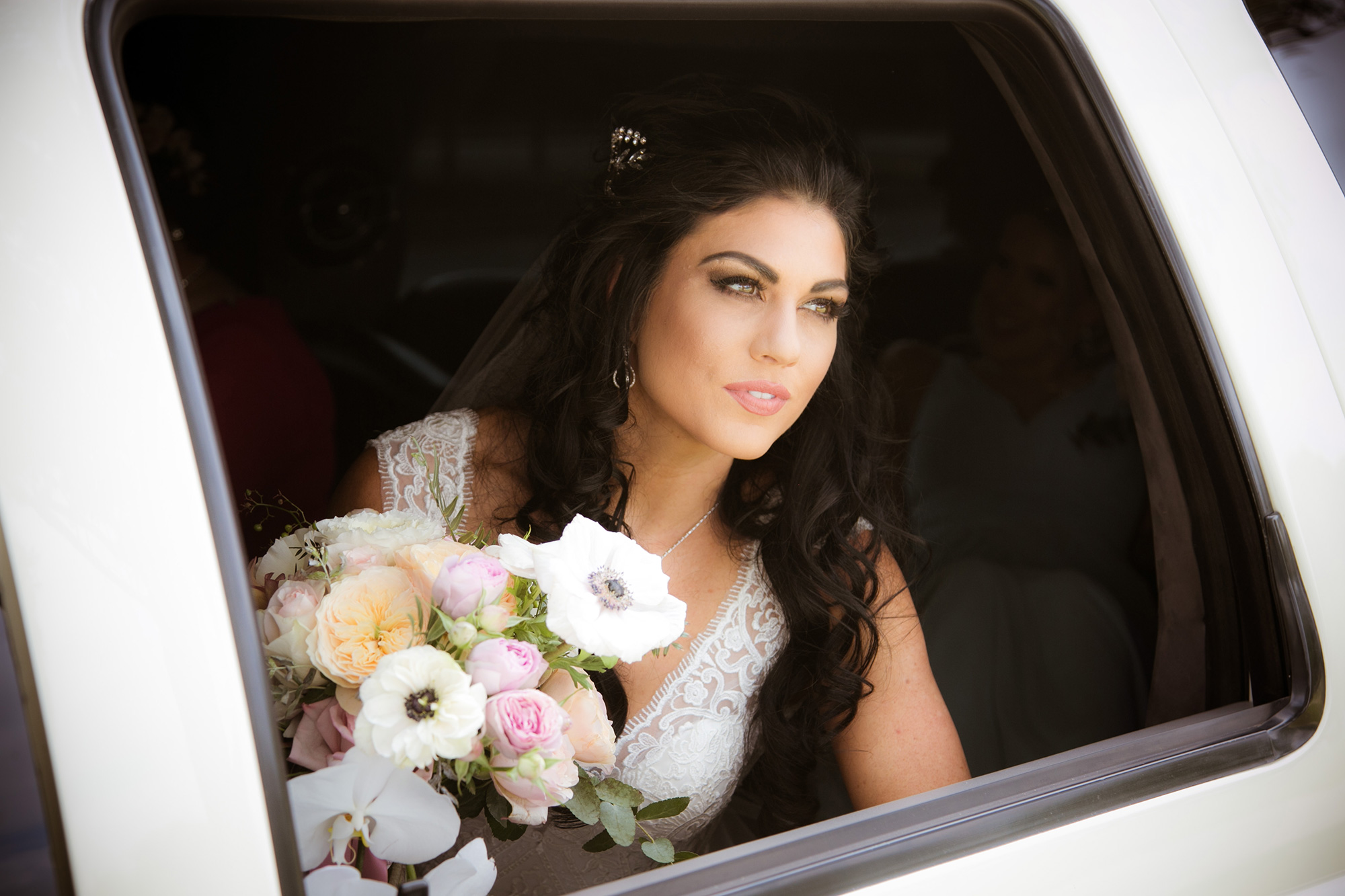 Erin_Eric_Pastel-Floral-Wedding_L'evo-Photography_018
