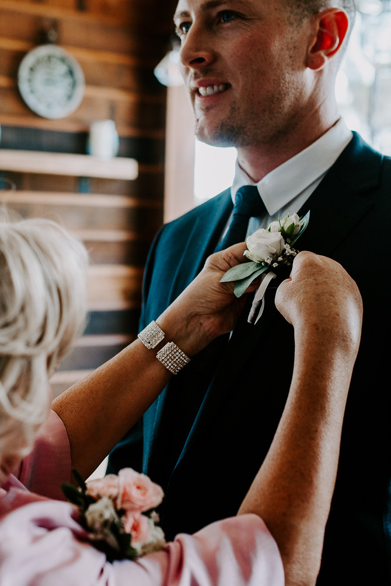 Erin Jye Elegant Farm Wedding Sophie Sullivan Photography SBS 017