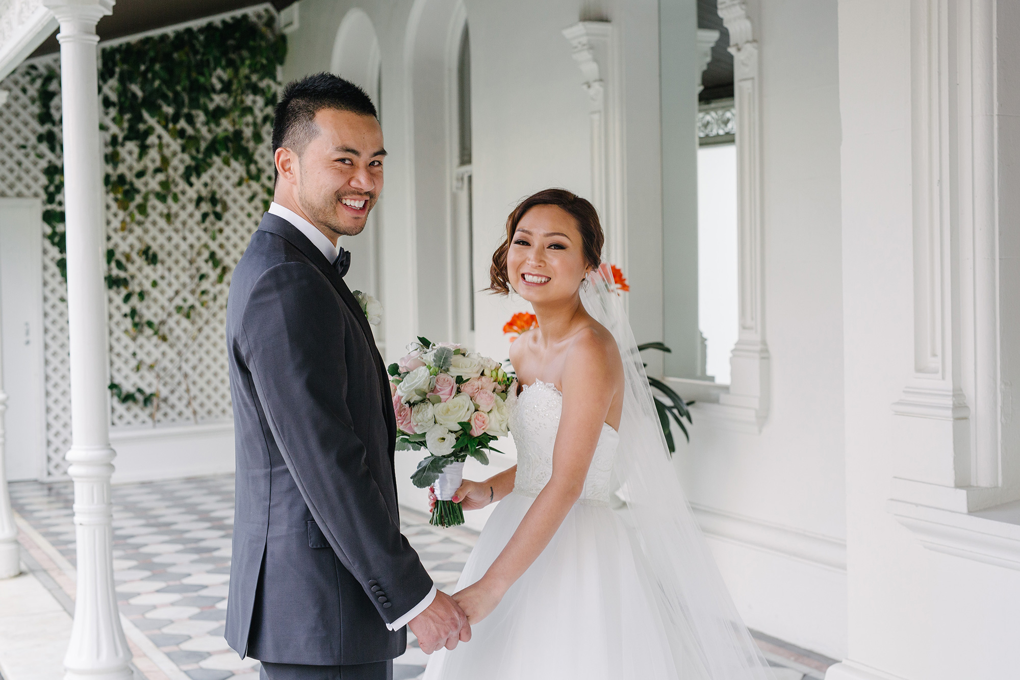 Eve_Phuc_Modern-Elegant-Wedding_Madeleine-Chiller-Photography_027