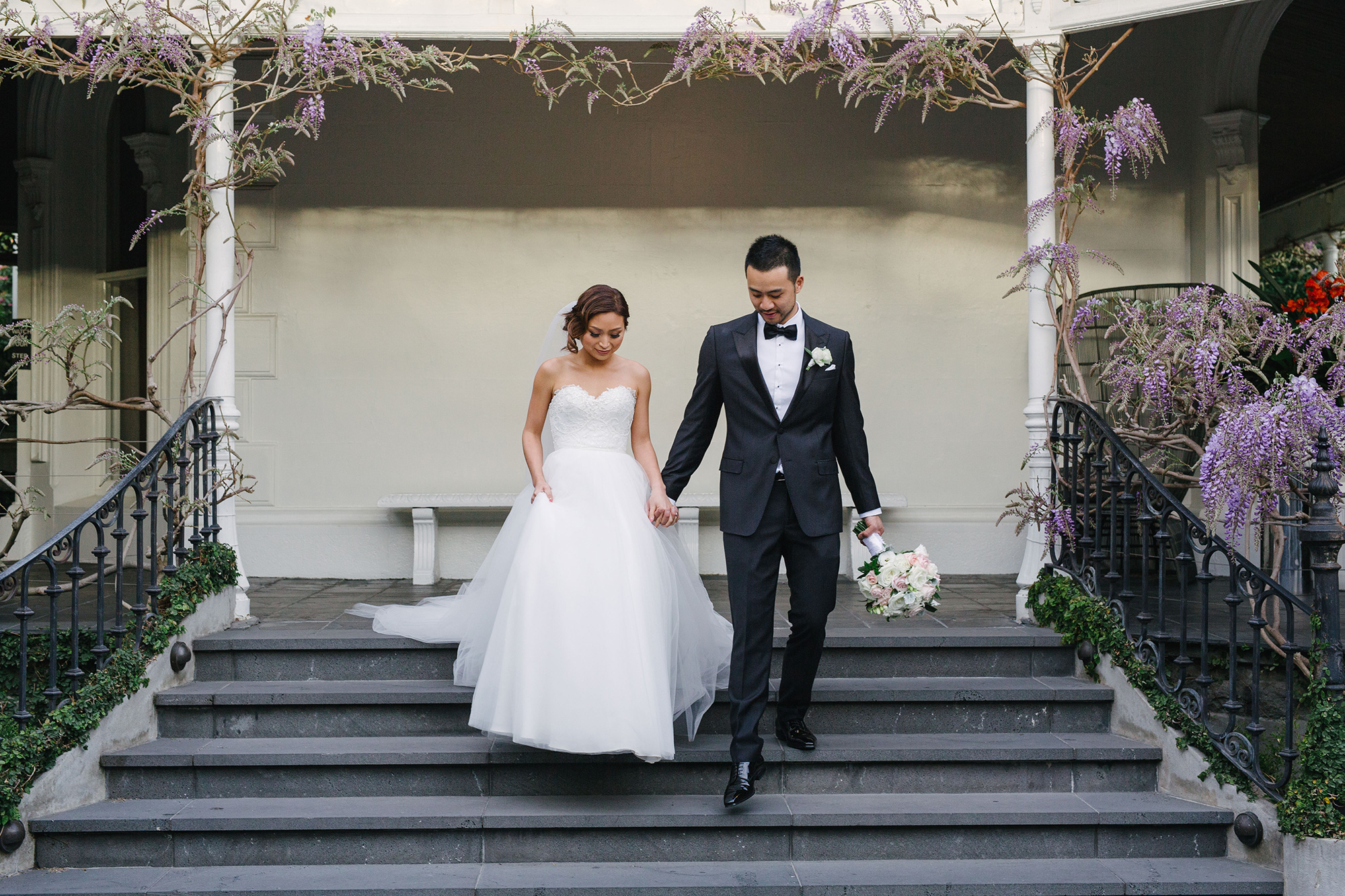 Eve_Phuc_Modern-Elegant-Wedding_Madeleine-Chiller-Photography_029