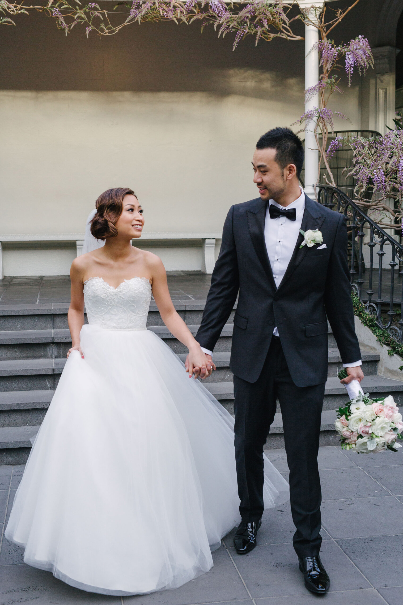 Eve_Phuc_Modern-Elegant-Wedding_Madeleine-Chiller-Photography_030