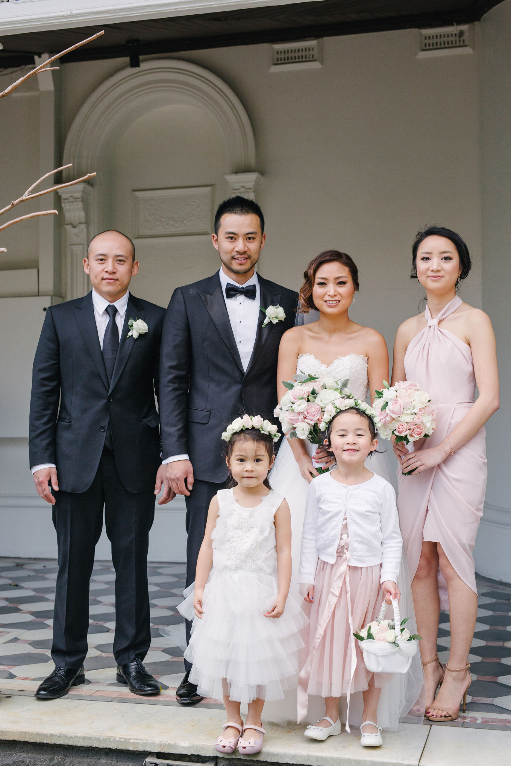 Eve_Phuc_Modern-Elegant-Wedding_Madeleine-Chiller-Photography_SBS_024