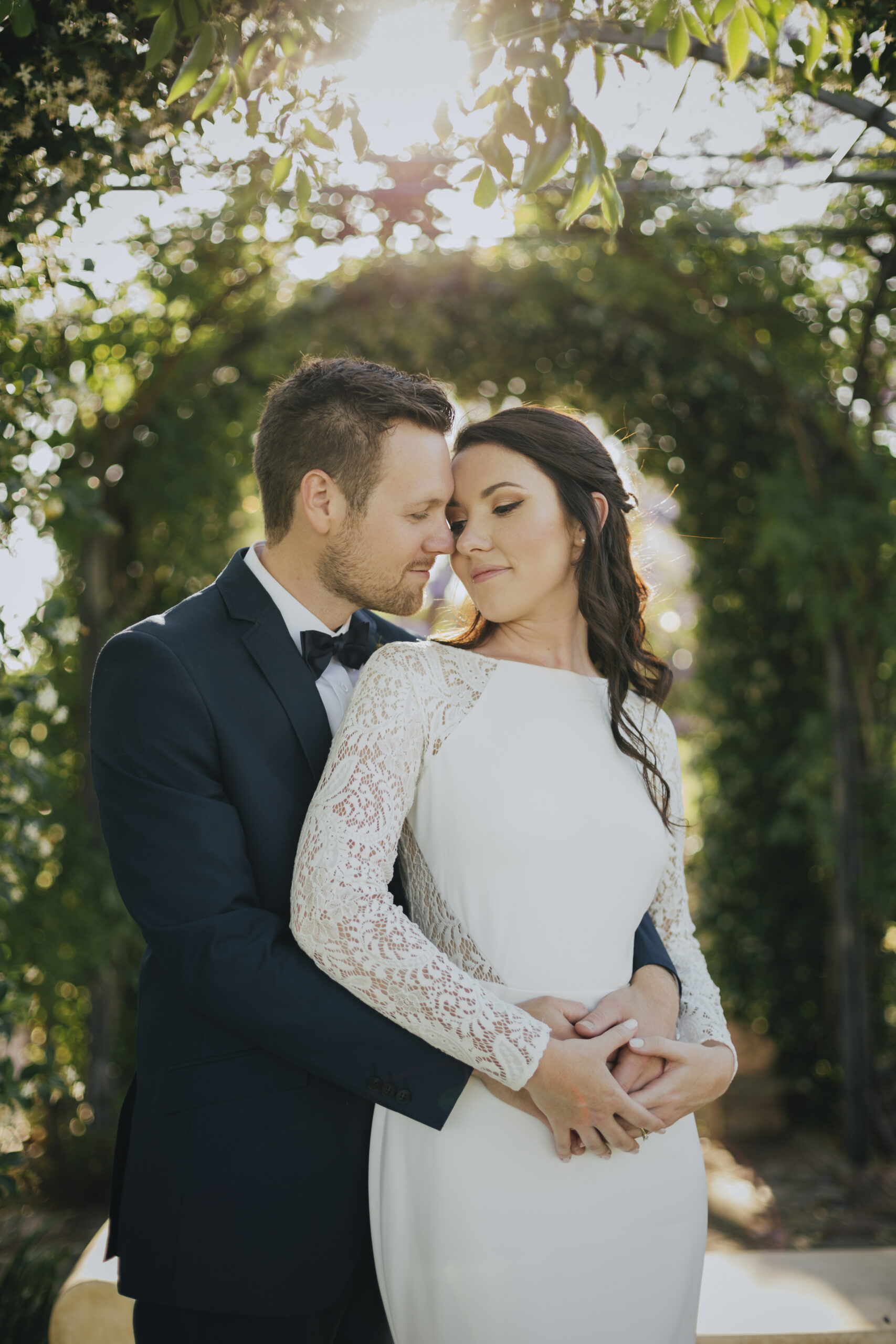 Teen romance leads to Felicity and Sam's rustic winery wedding in Perth ...