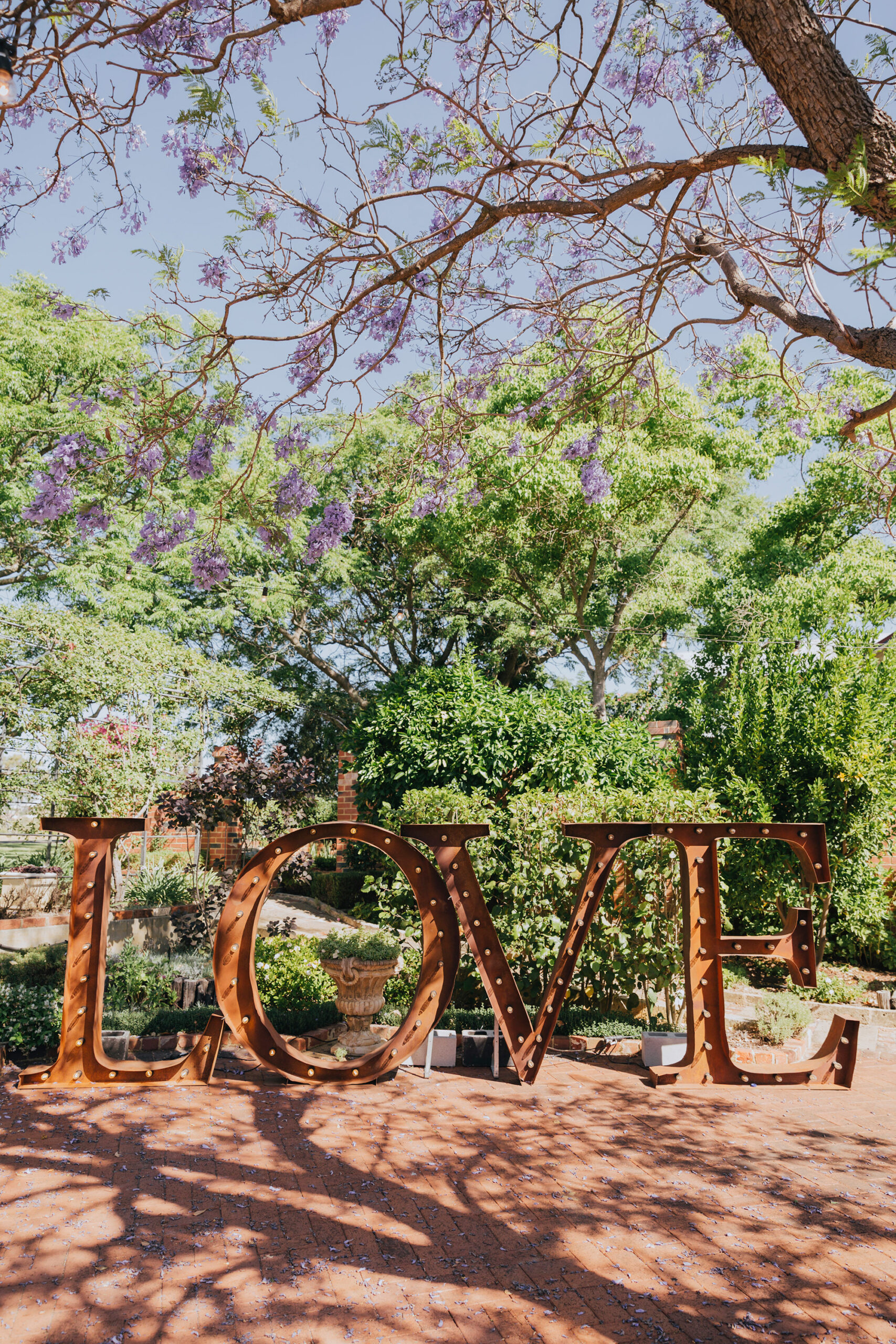 Felicity Sam Rustic Winery Wedding Simone Addison Photography SBS 013 scaled