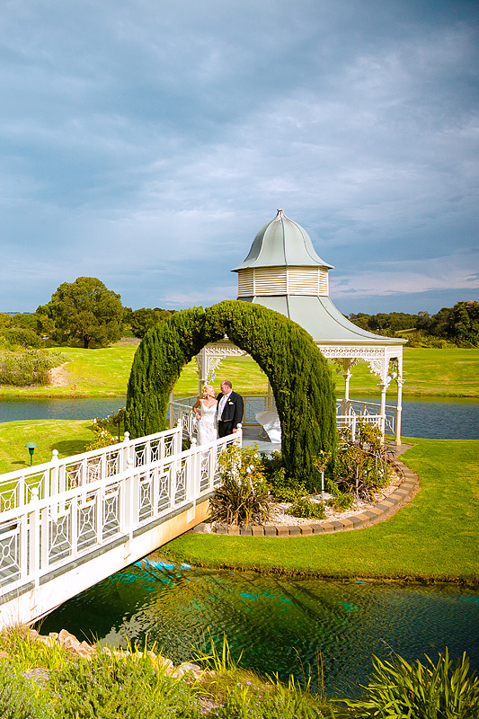 Fiona_Rob_Golf-Course-Wedding_SBS_023