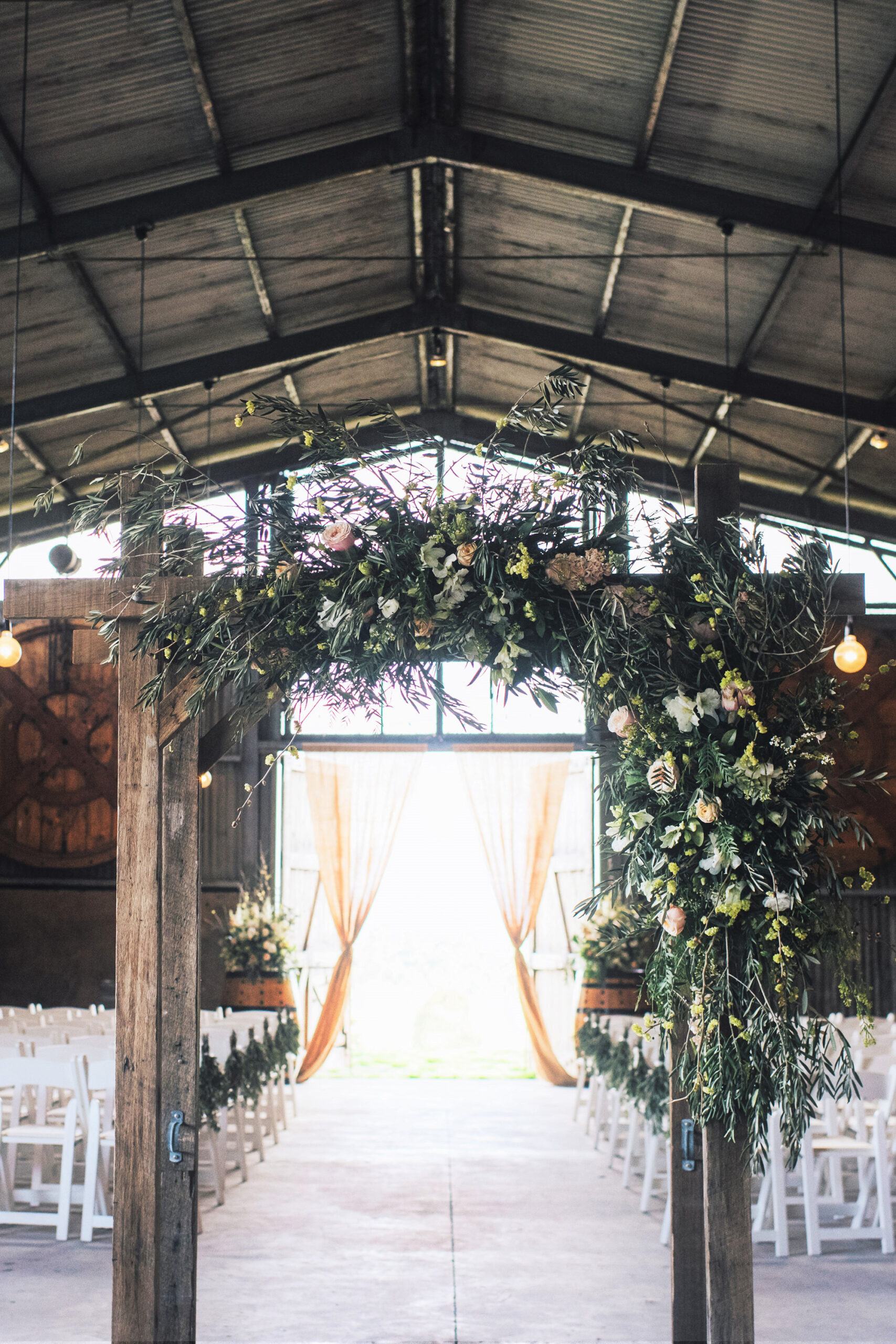 Frances_Chris_Elegant-Rustic-Wedding_SBS_013