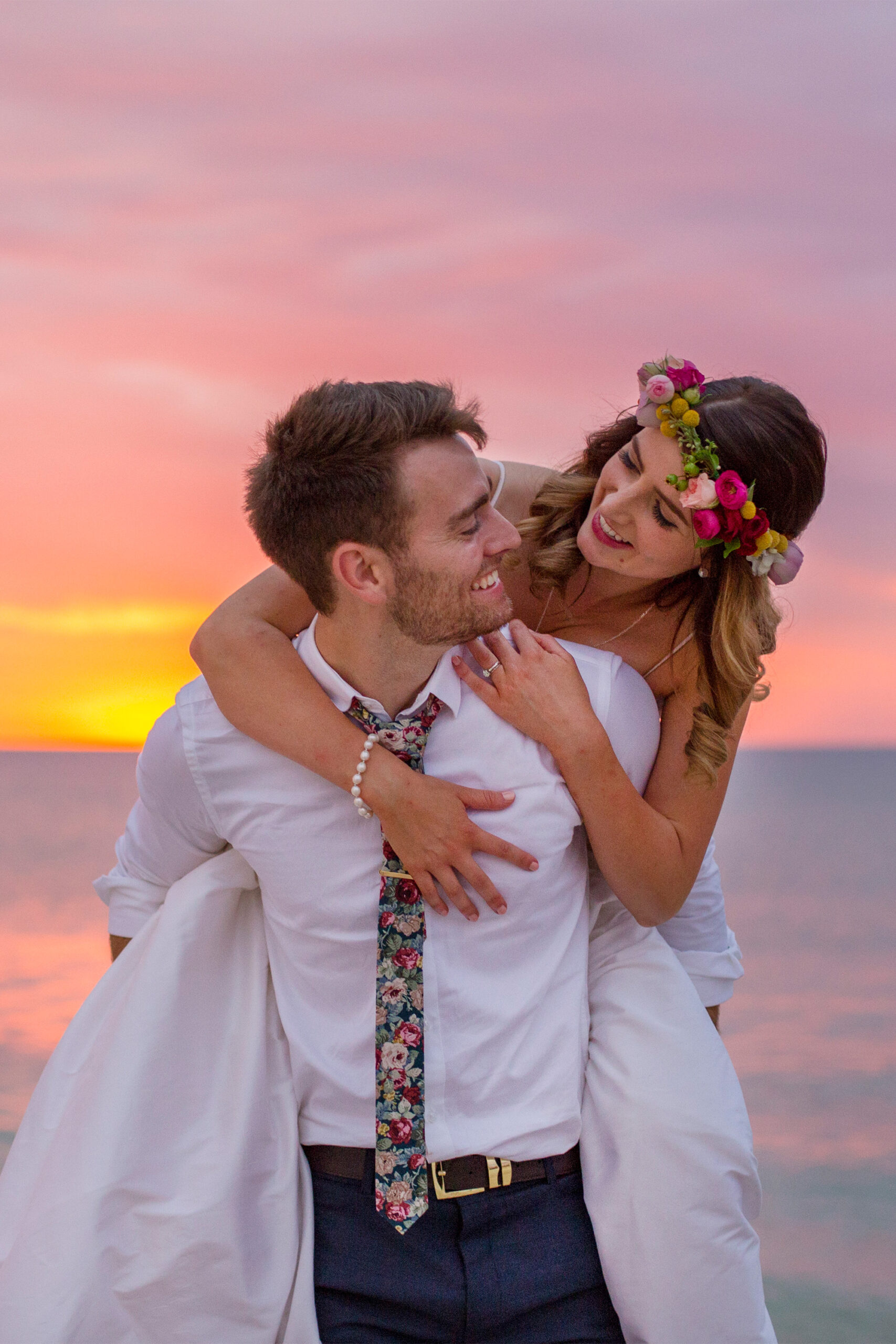 Georgia_Tim_Vintage-Beach-Wedding_SBS_010