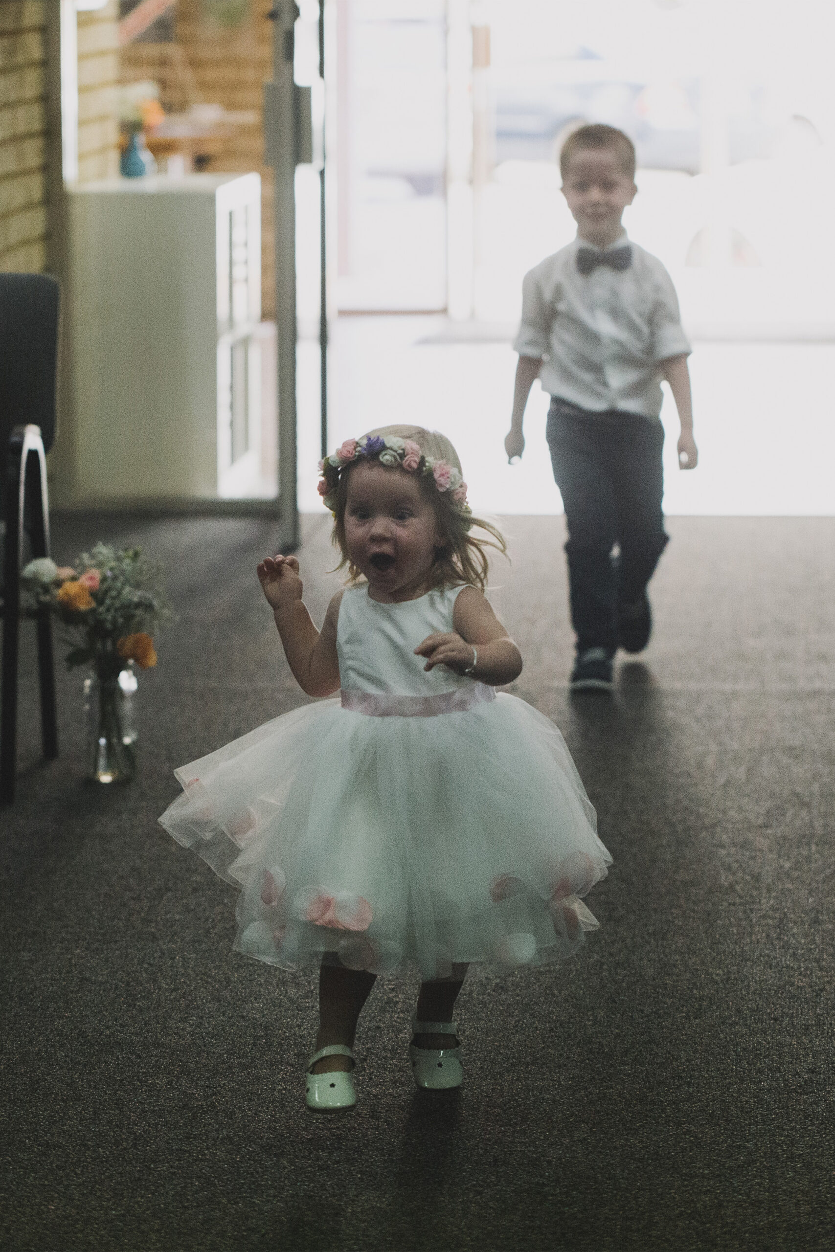 Georgia_Tim_Vintage-Beach-Wedding_SBS_019