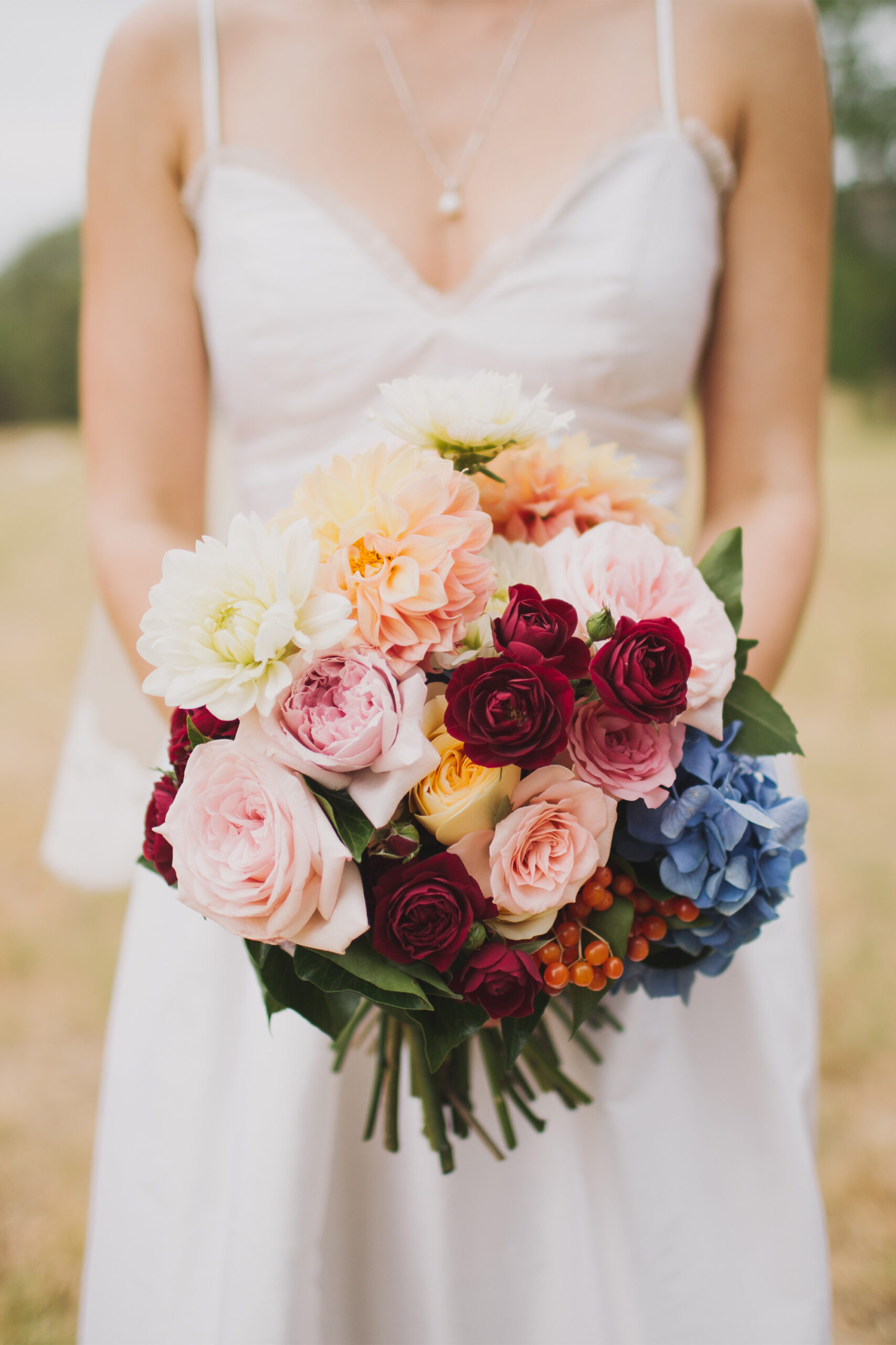 Georgia_Tim_Vintage-Beach-Wedding_SBS_026