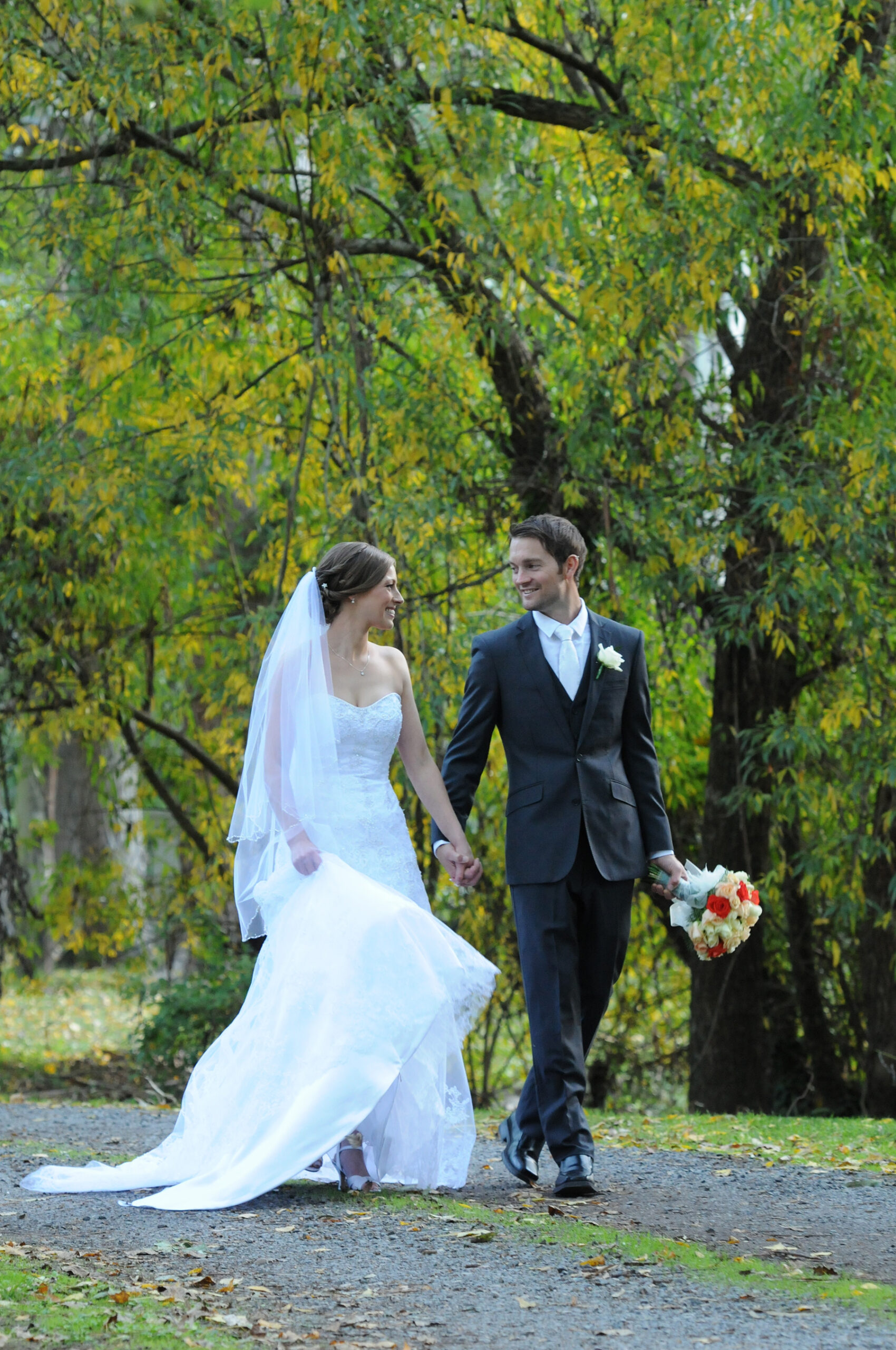 Hannah_Andrew_Autumn-Wedding_027
