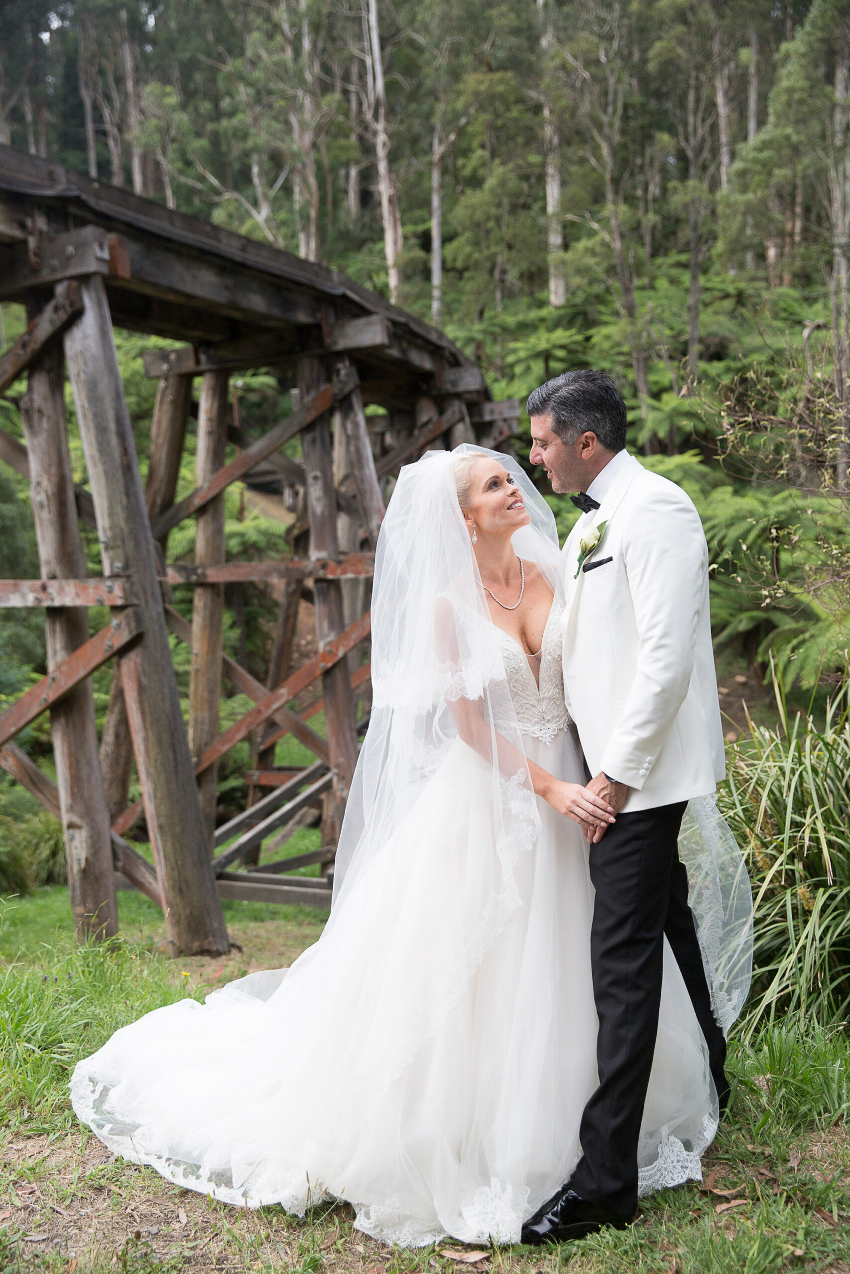 Hannah_Pete_Lyrebird-Falls-Wedding_Jason-Vannan-Photography_032