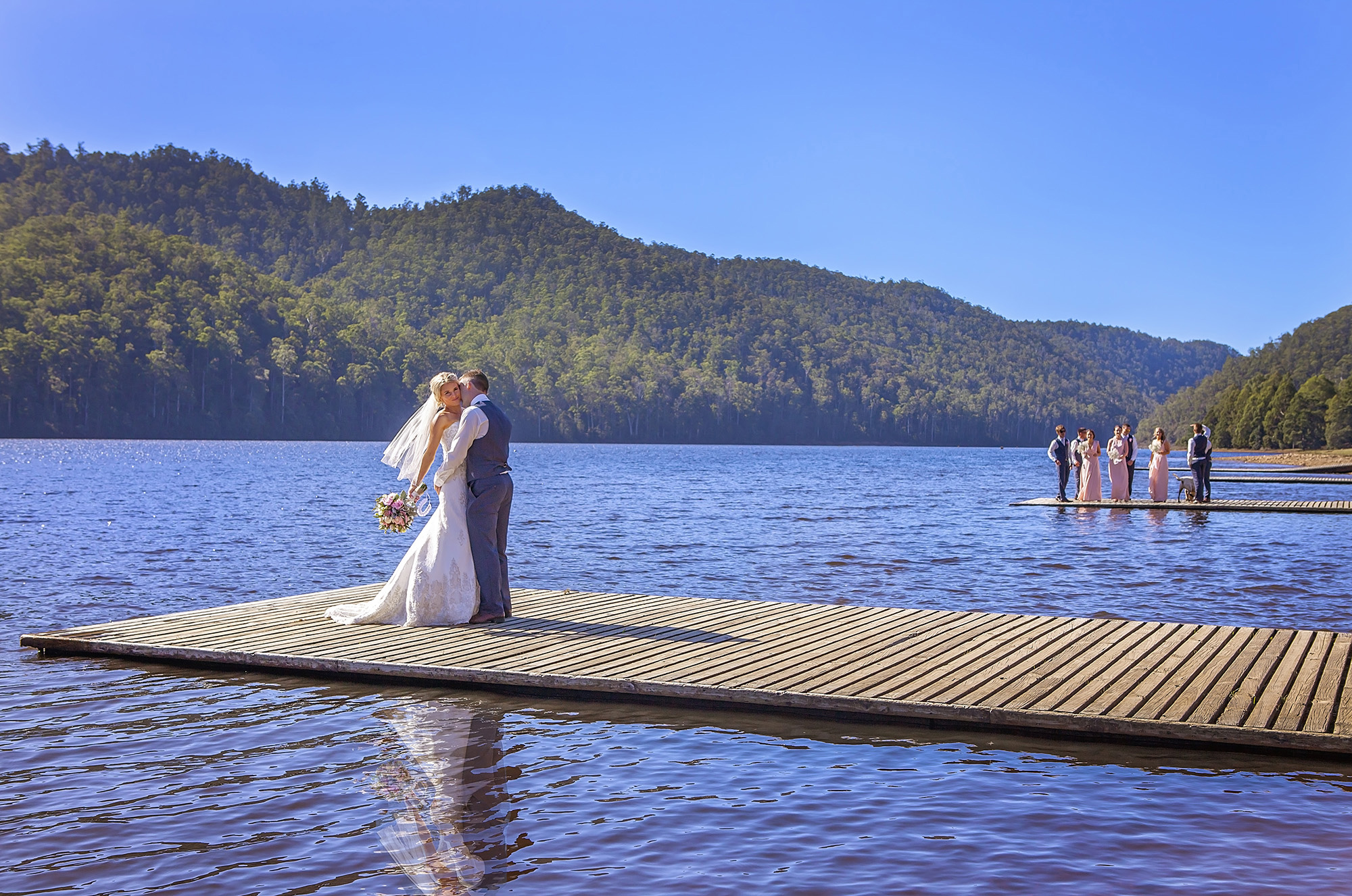 Haylee_Adam_Lakeside-Wedding_020