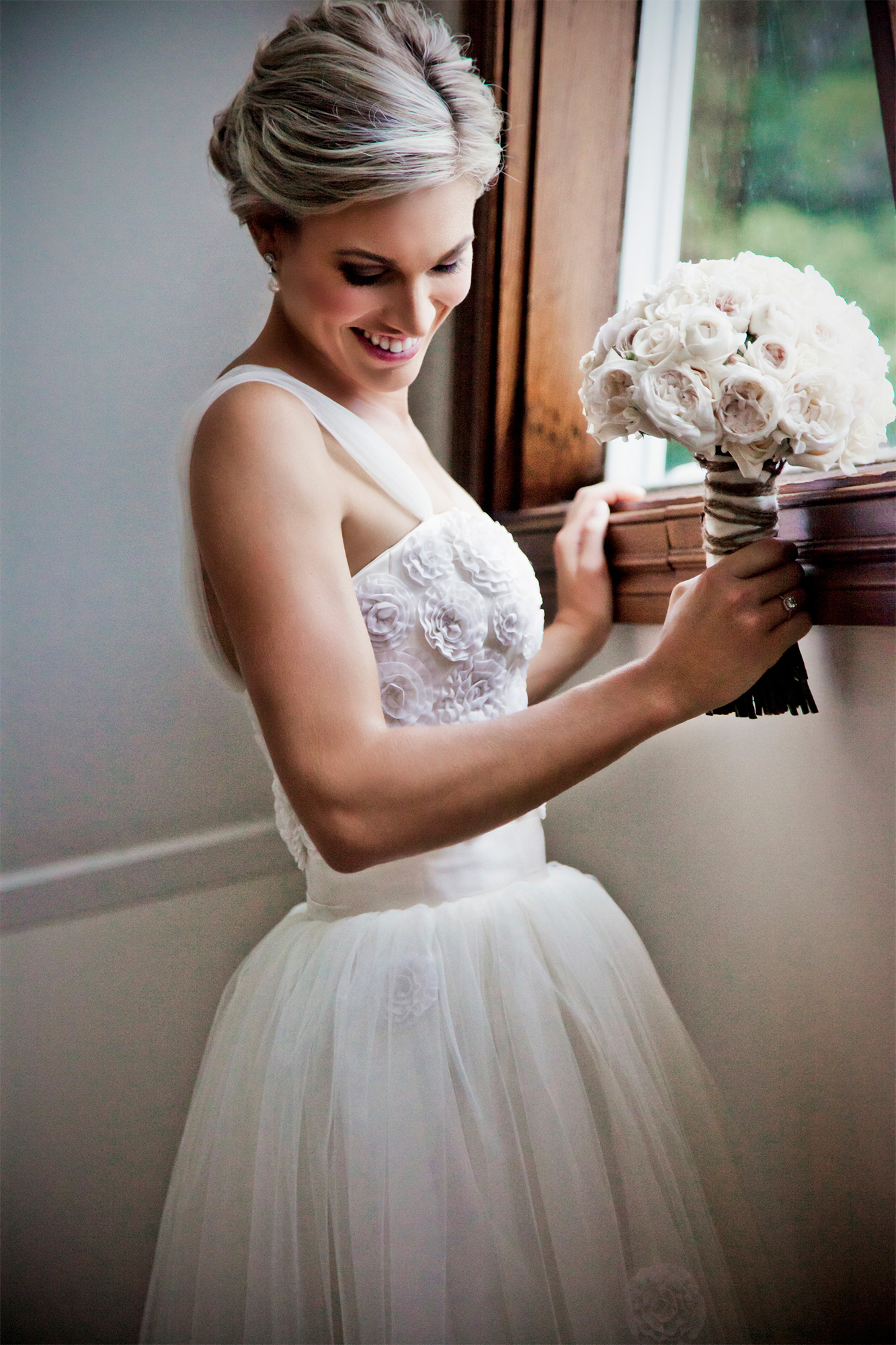 Hayley_Lennox_Elegant-Country-Wedding_SBS_008