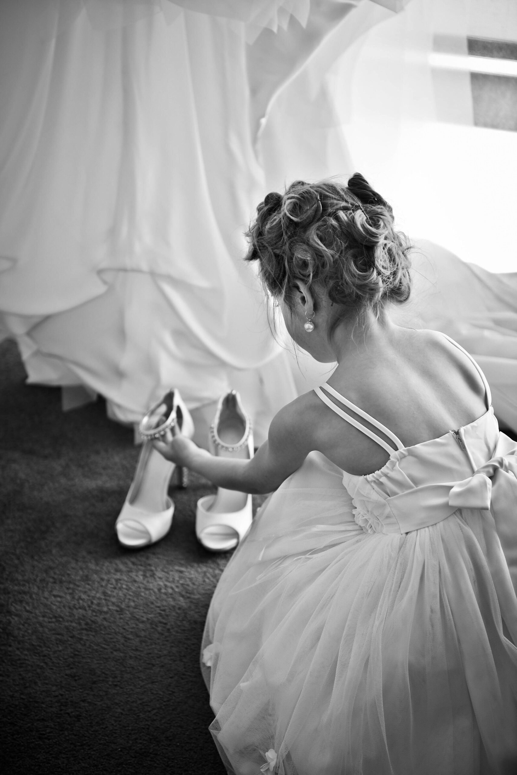 Hayley_Murray_Fairytale-Wedding_002