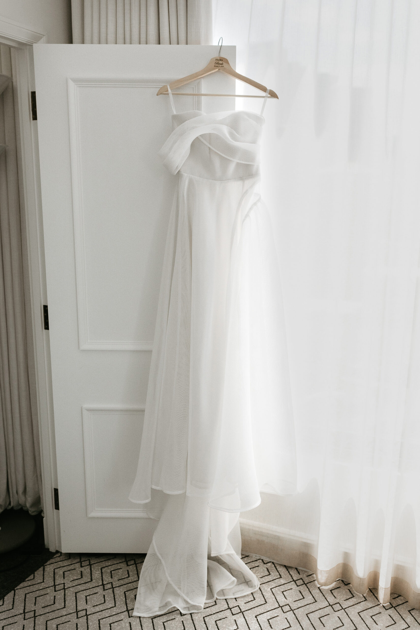 Hayley Phill Modern Wedding Miranda Stokkel Photography SBS 015 scaled
