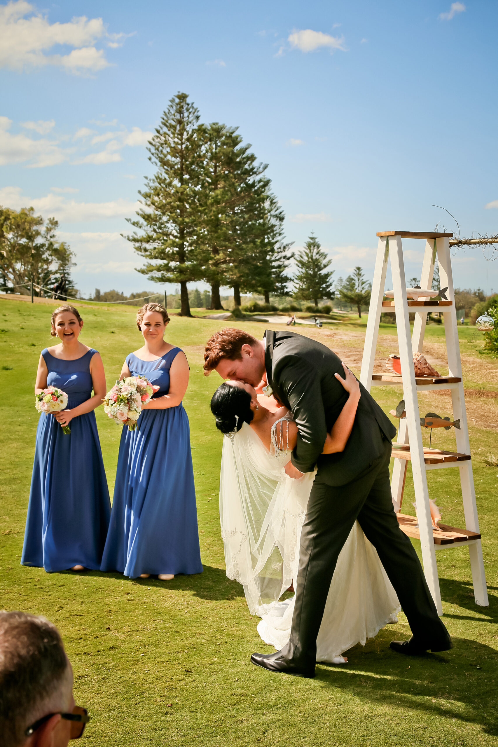 Helen_Nick_Beach-Wedding_012