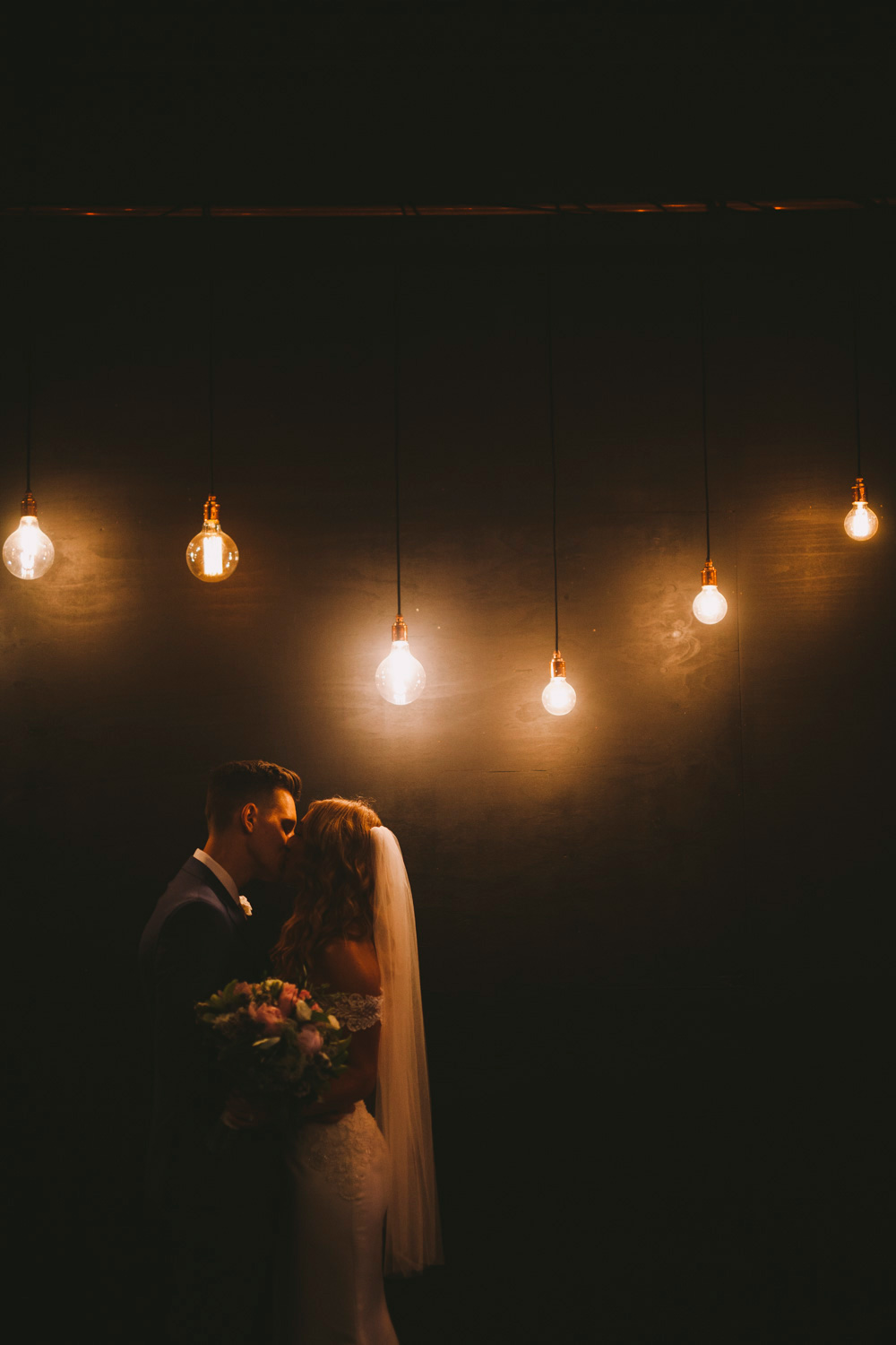 Holly_Jesse_Romantic-Rustic-Wedding_Lavan-Photography_SBS_013