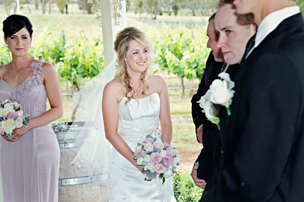 Jacqueline_Lachlan_Vintage-Country-Wedding_016