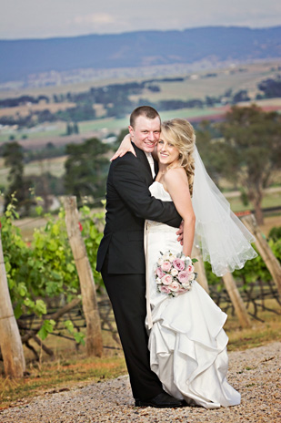 Jacqueline_Lachlan_Vintage-Country-Wedding_309_034