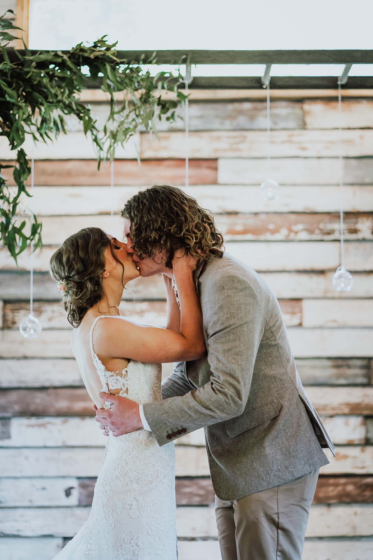 Jane Miles Rustic Farm Wedding Marcel Van der Horst Photographer SBS 015