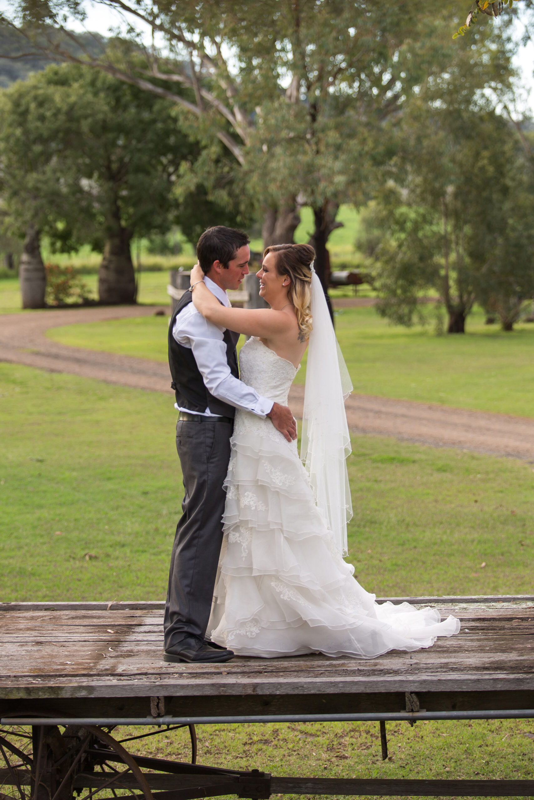 Jayde_Mark_Country-Wedding_SBS_008