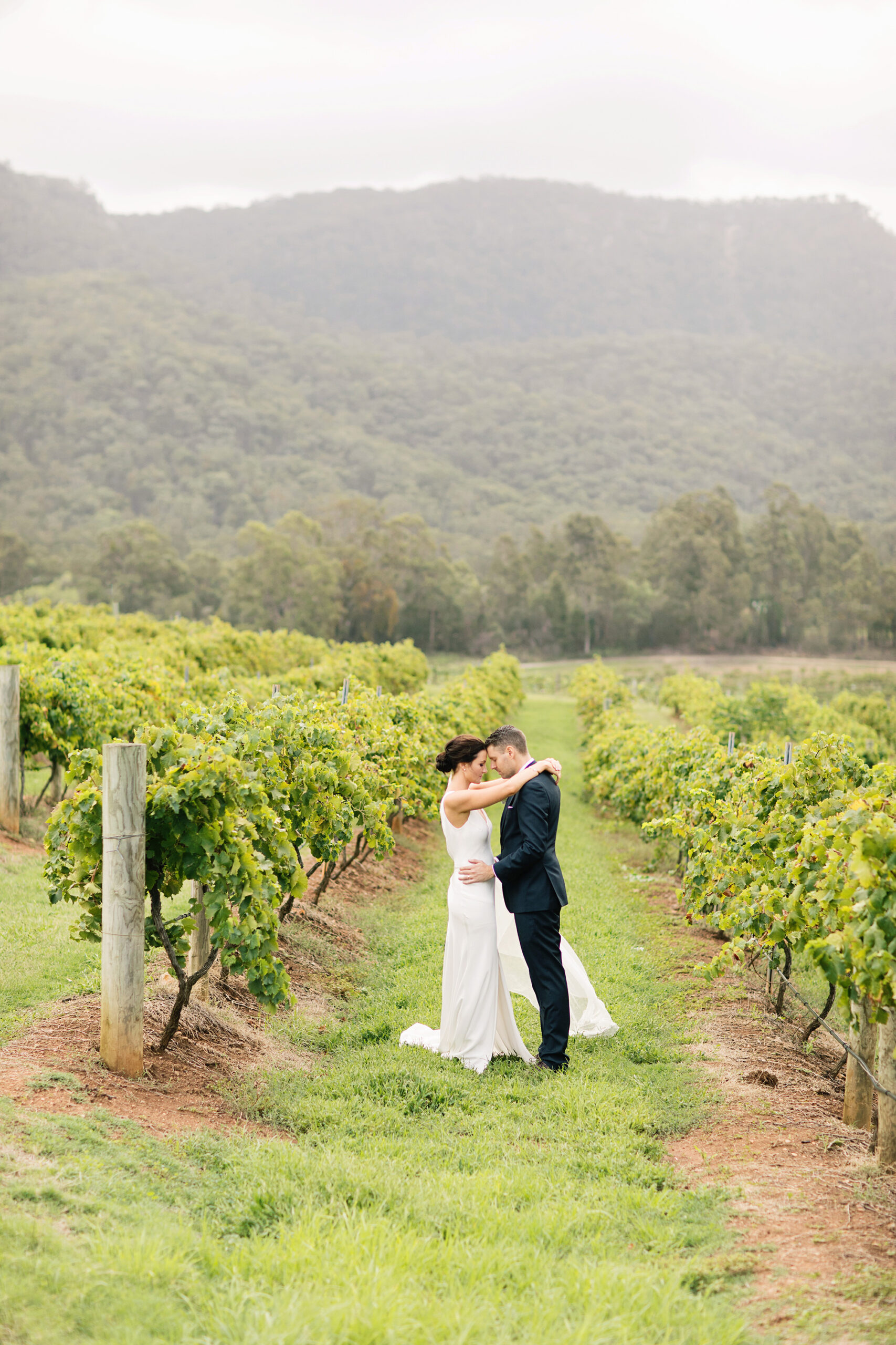 Jemma_Brett_Modern-Elegant-Wedding_Tracy-Beveridge-Photography_SBS_017