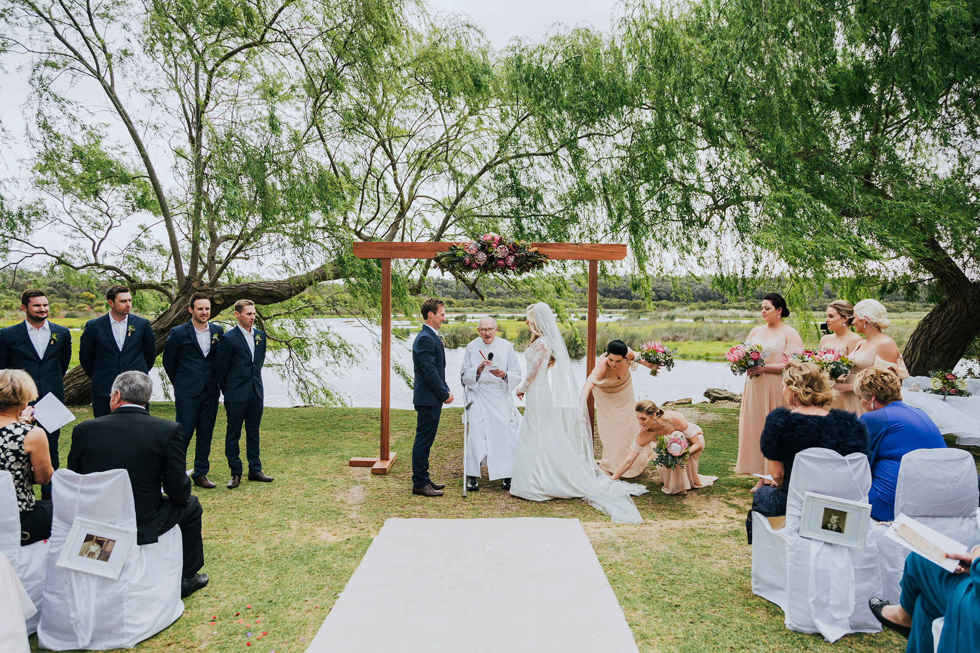 Jemma Ryan Rustic Cave Wedding Simone Addison Photography 024