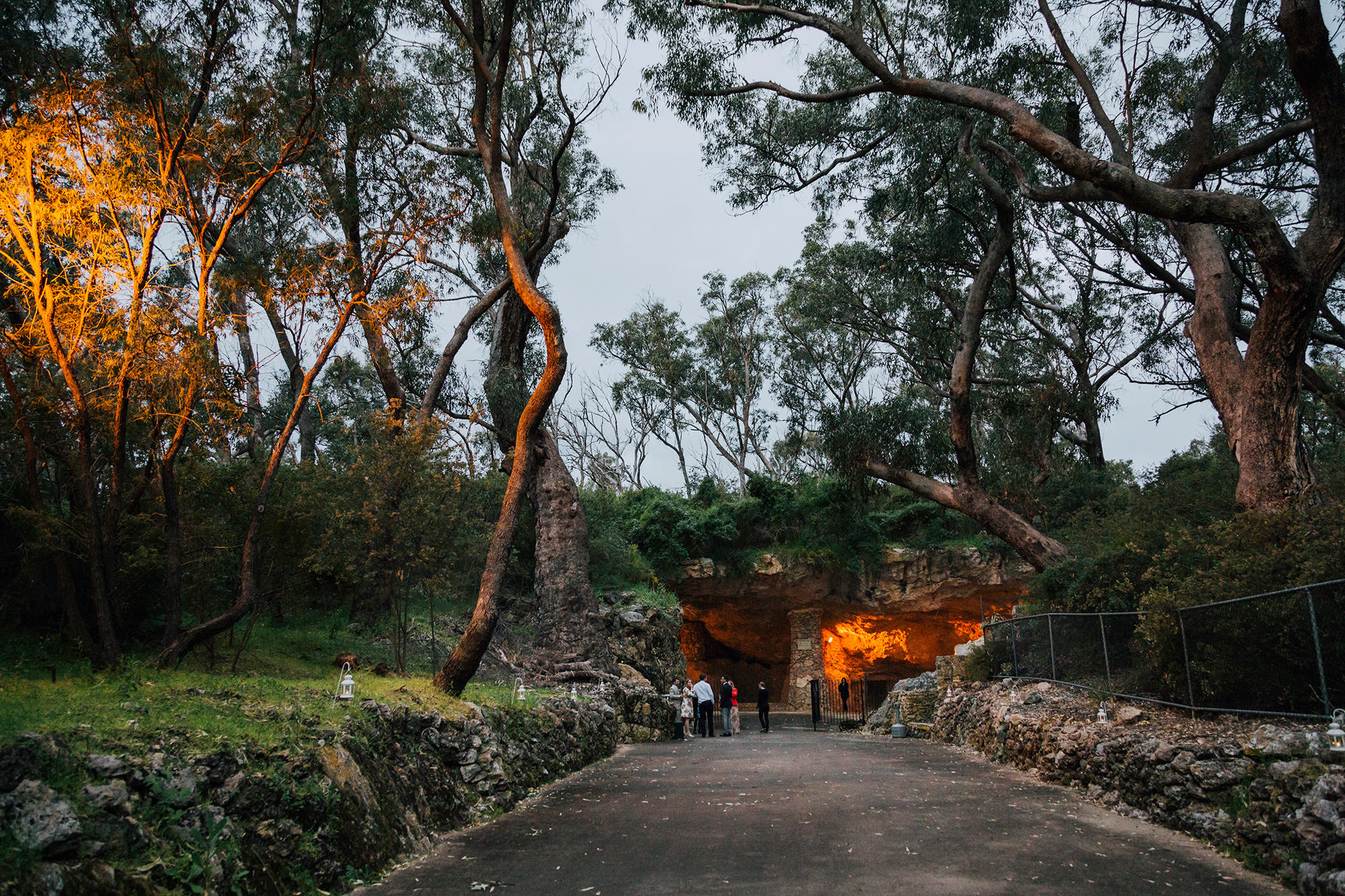 Jemma Ryan Rustic Cave Wedding Simone Addison Photography 047