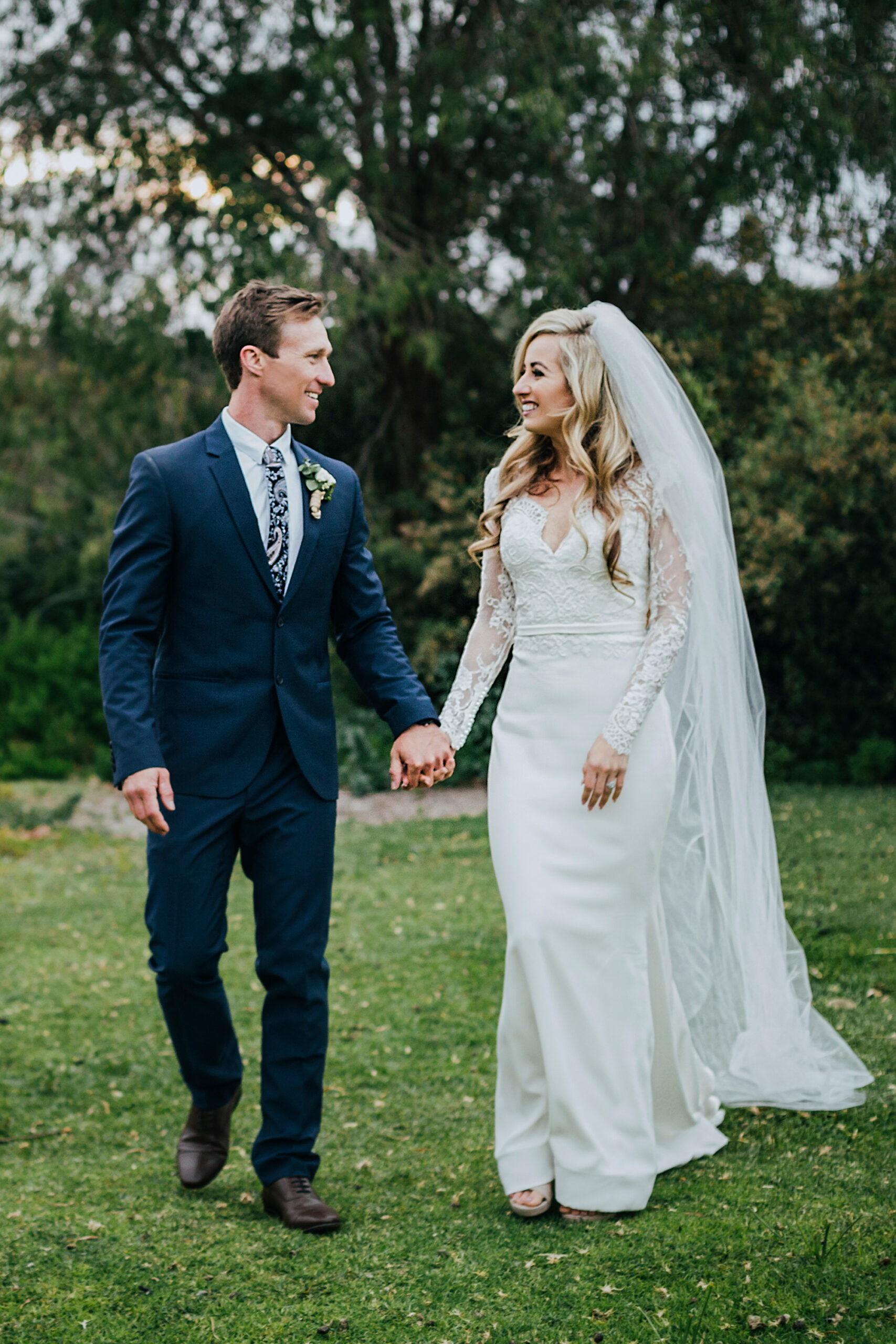 Jemma Ryan Rustic Cave Wedding Simone Addison Photography SBS 031 scaled