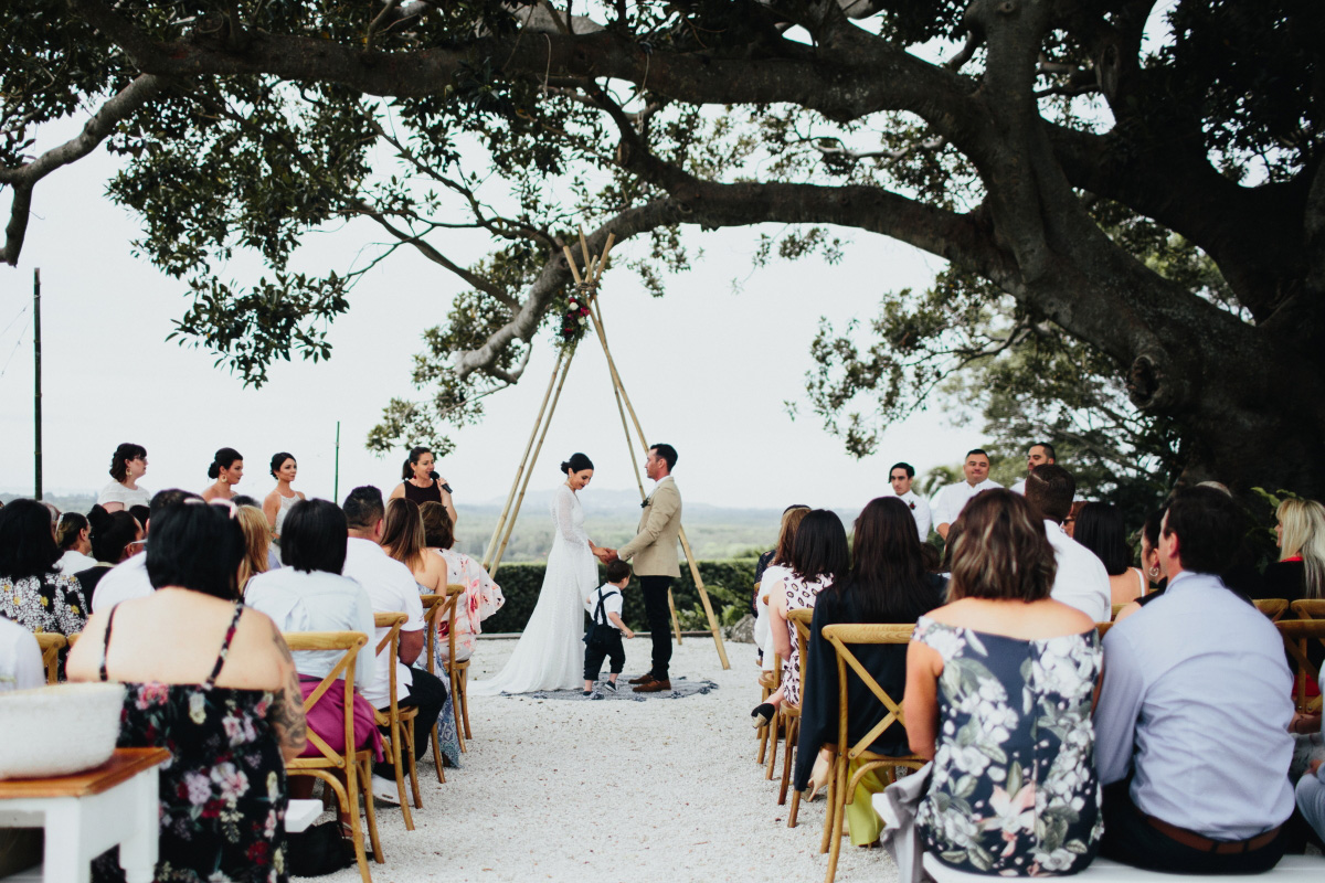 Jena_Michael_Modern-Boho-Wedding_Ivy-Road-Photography_020