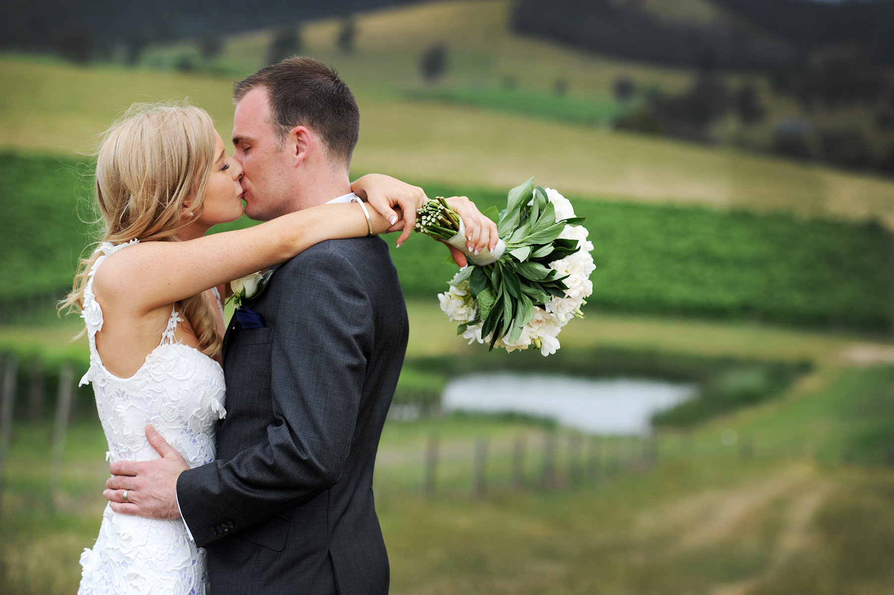 Jess_Rohan_Vineyard-Wedding_043