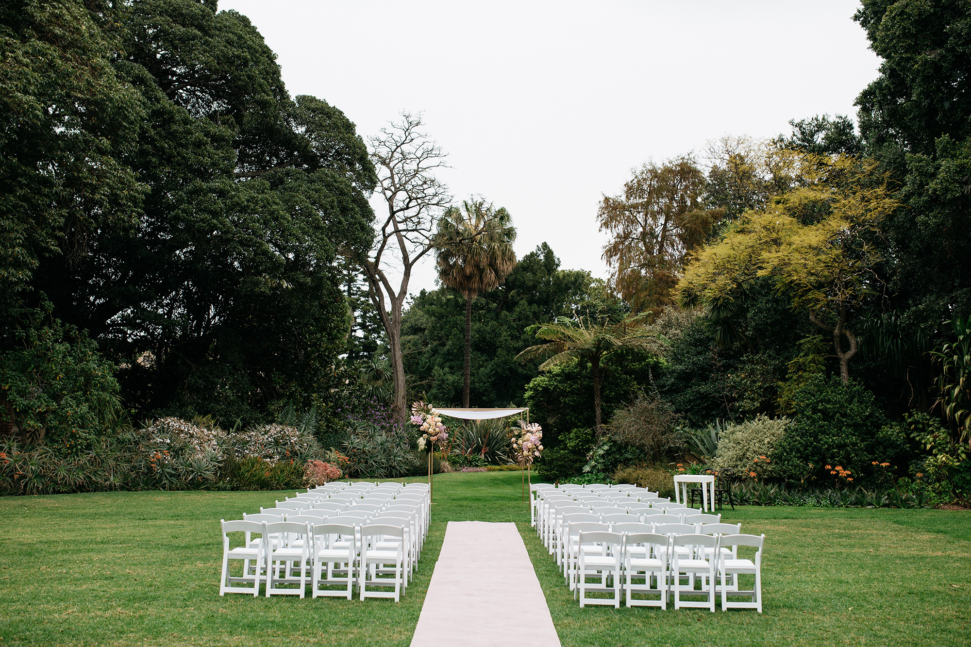 Jessica Christopher Art Deco Wedding The White Tree 015