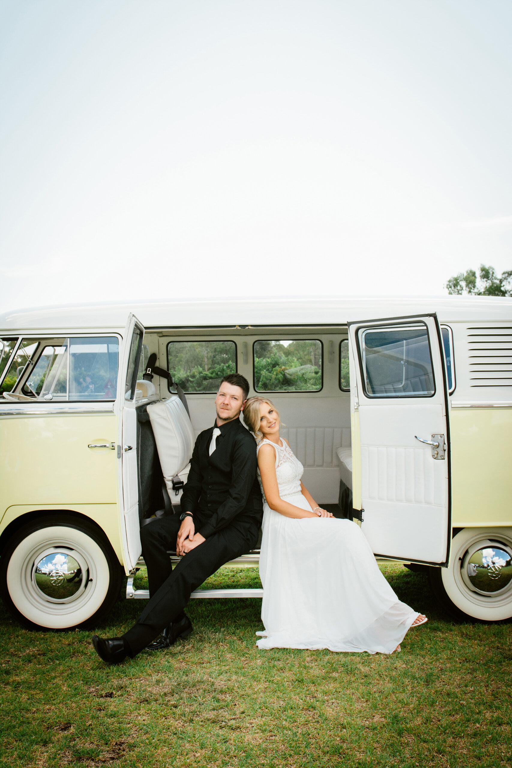 Jessica_Daniel_Rustic-Vineyard-Wedding_028