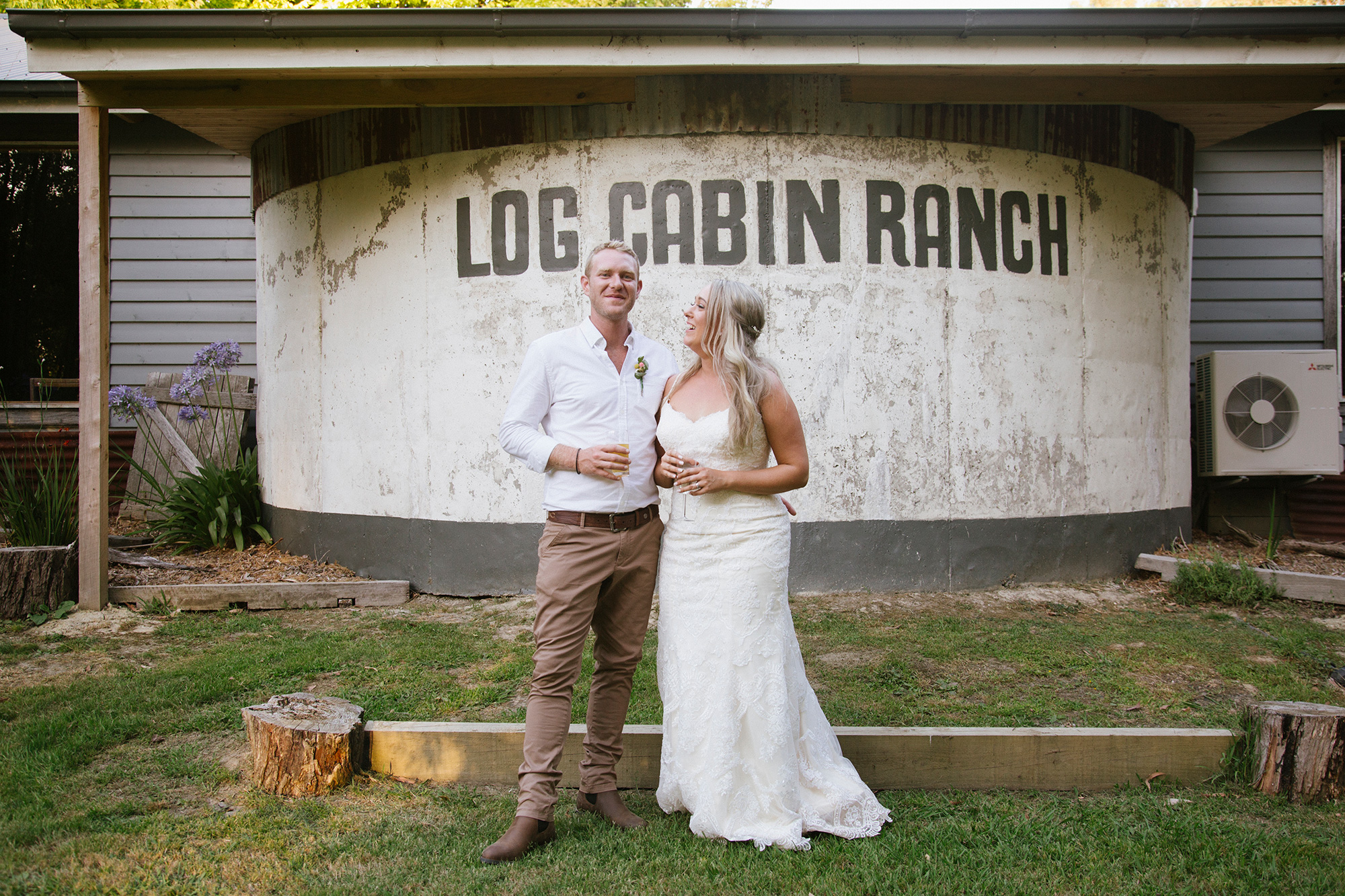 Jessica_Rob_Boho-Rustic-Wedding_Natalie-Robertson-Photography_046