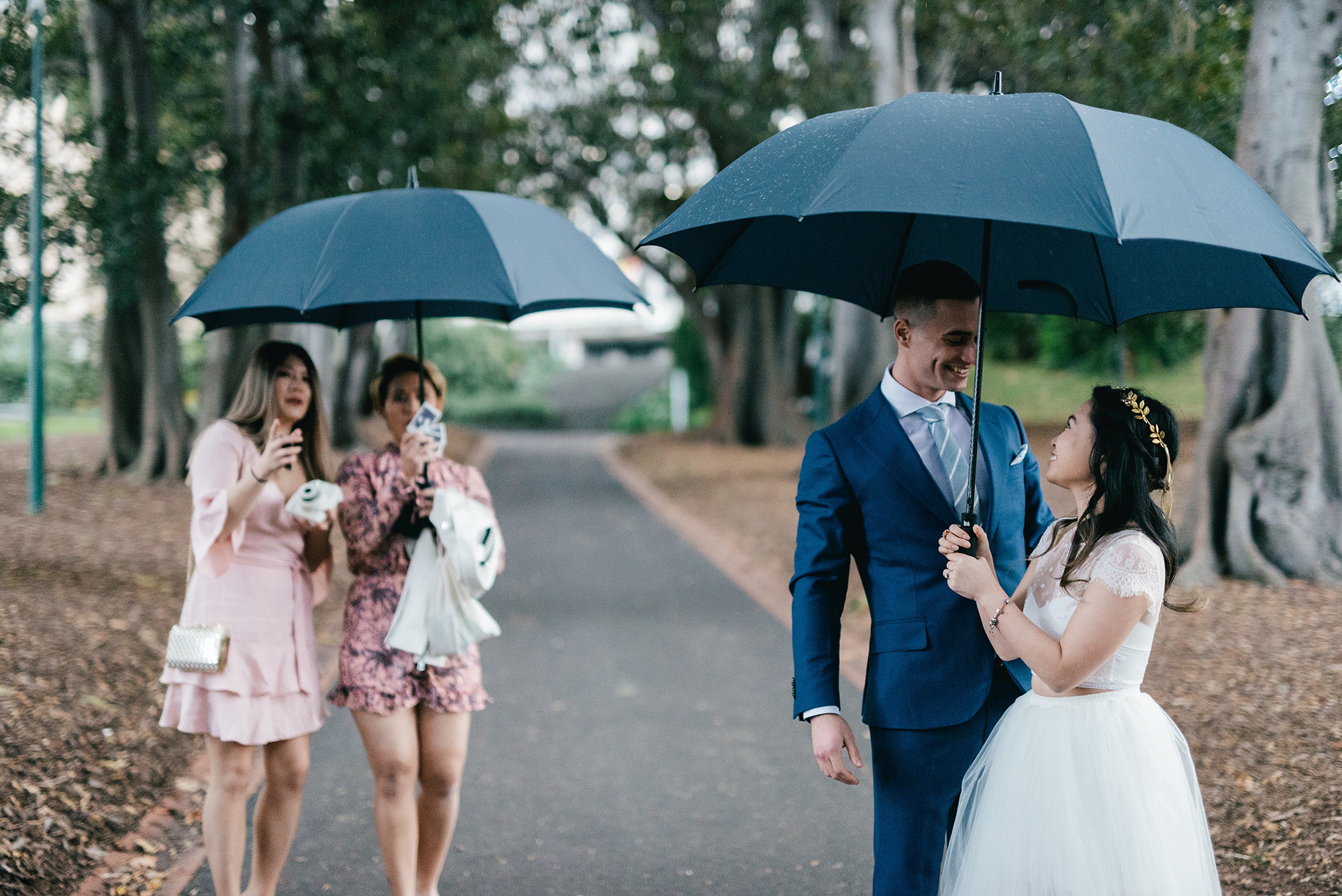 Jojo Luis Romantic City Wedding Kenneth Lim Photographer 033