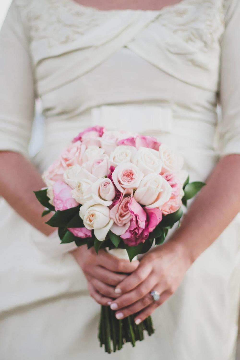 Josefine_Jamie_Vintage-Beach-Wedding_SBS_031