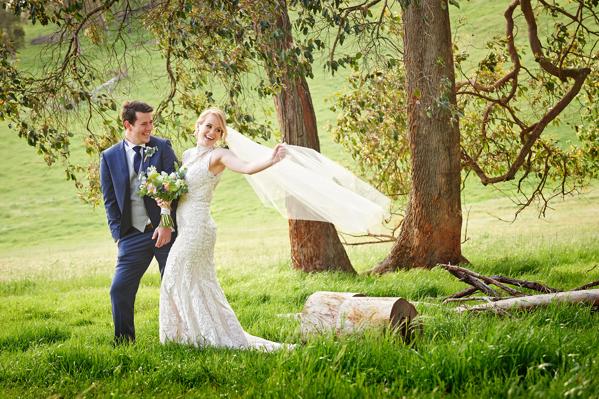 Kacie_Justin_Rustic-Vintage-Wedding_035