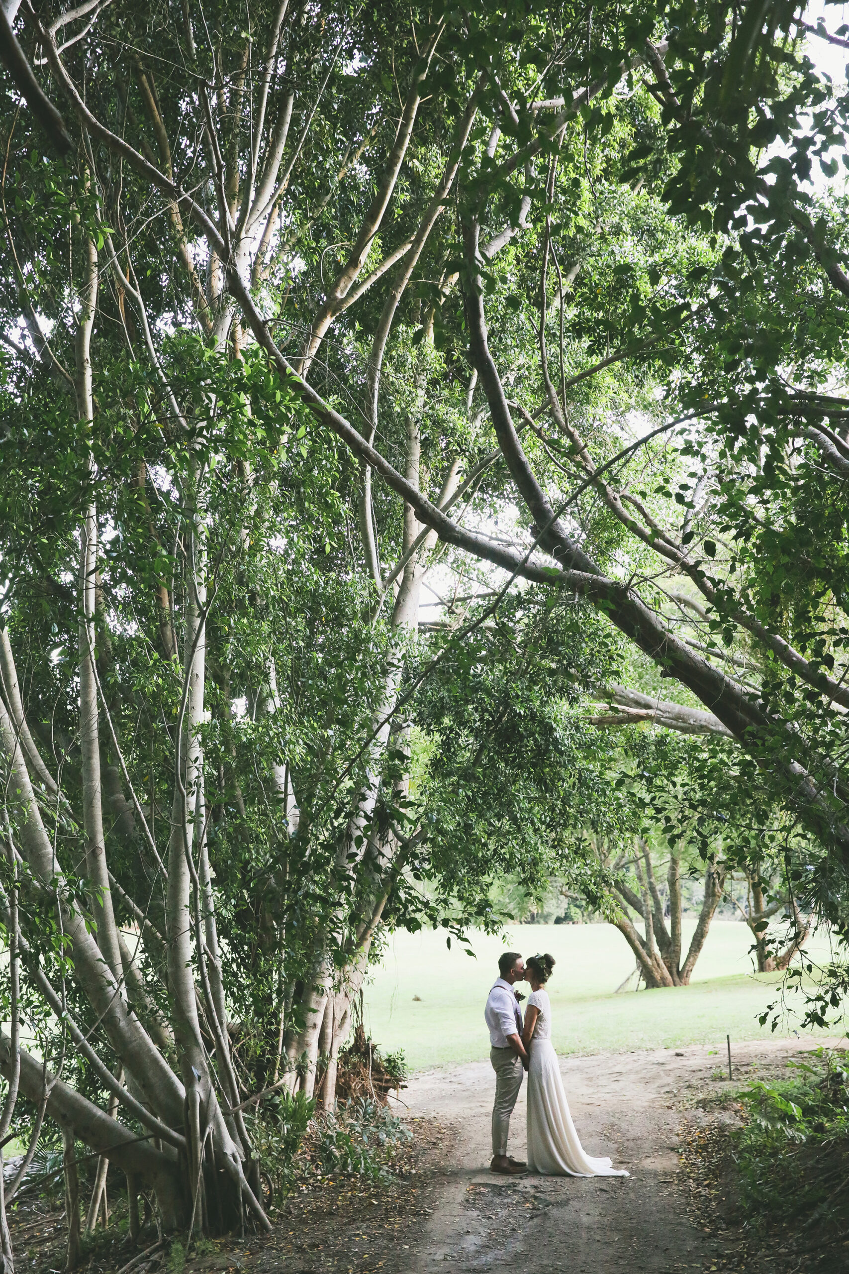 Kailyn Josh Rustic Farm Wedding Mitchell J Carlin Wedding Photographer 004 scaled