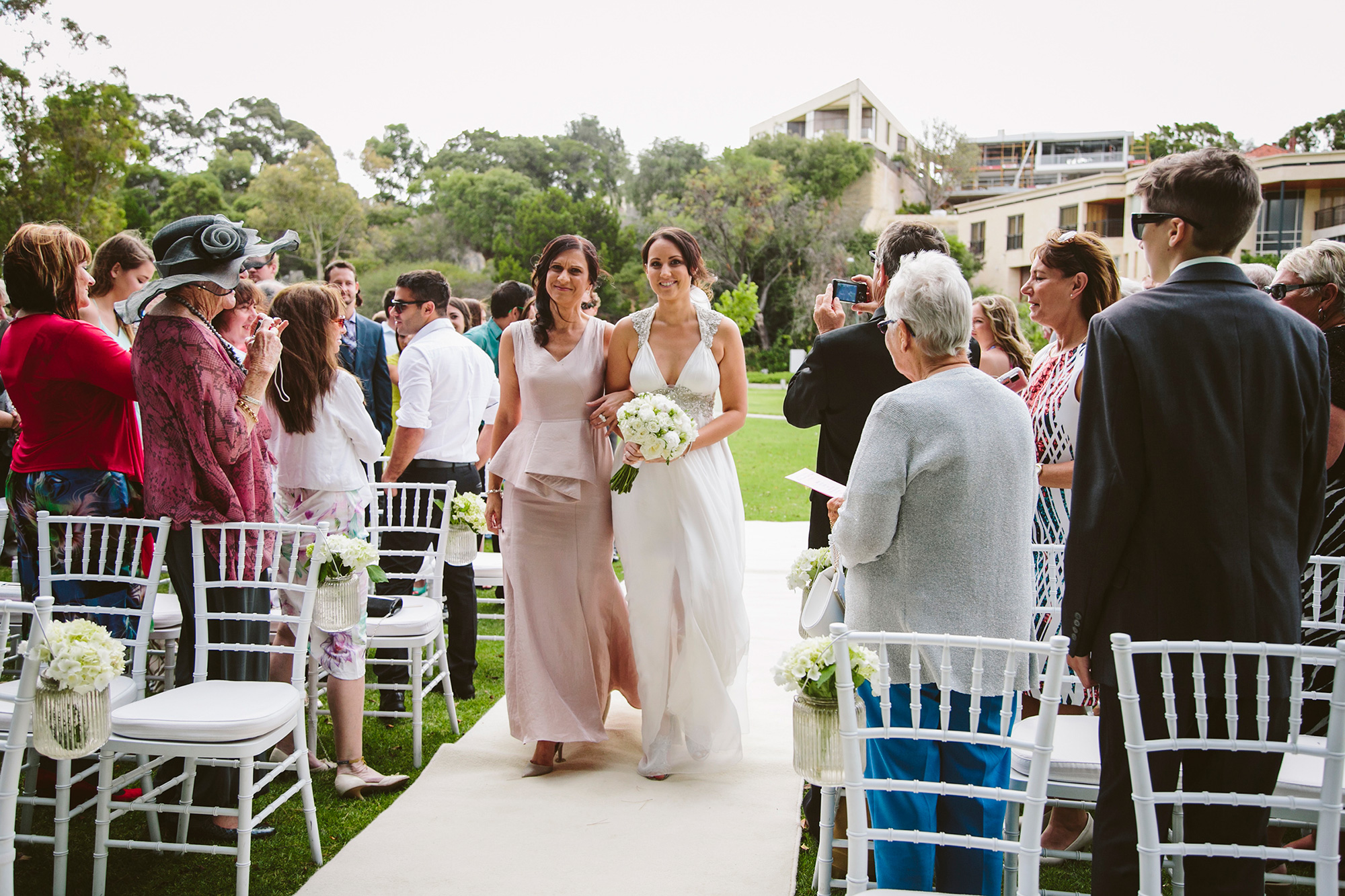 Kara_Reece_Spring-Pastel-Wedding_034